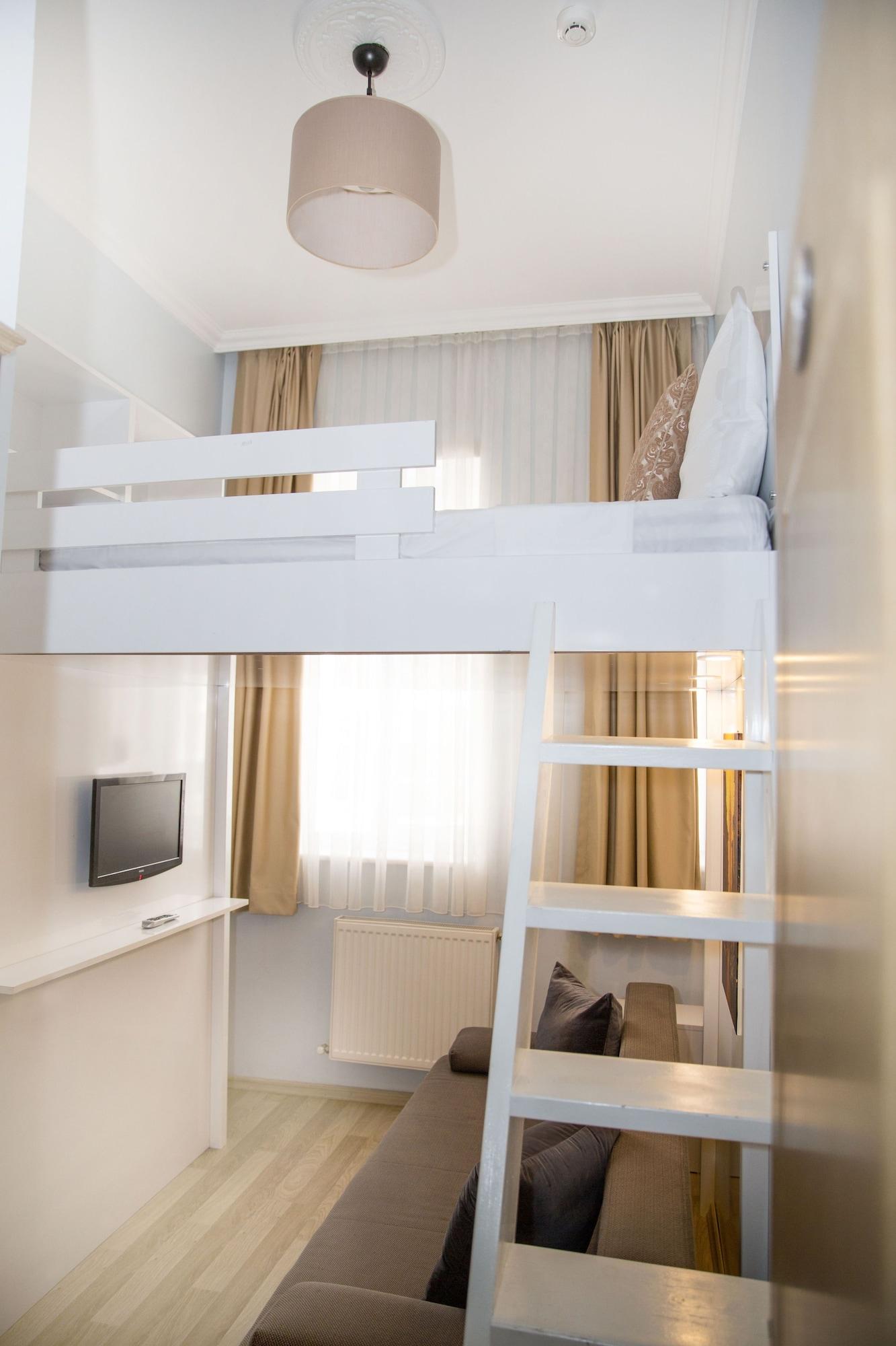 Hotel Lavanta 3*