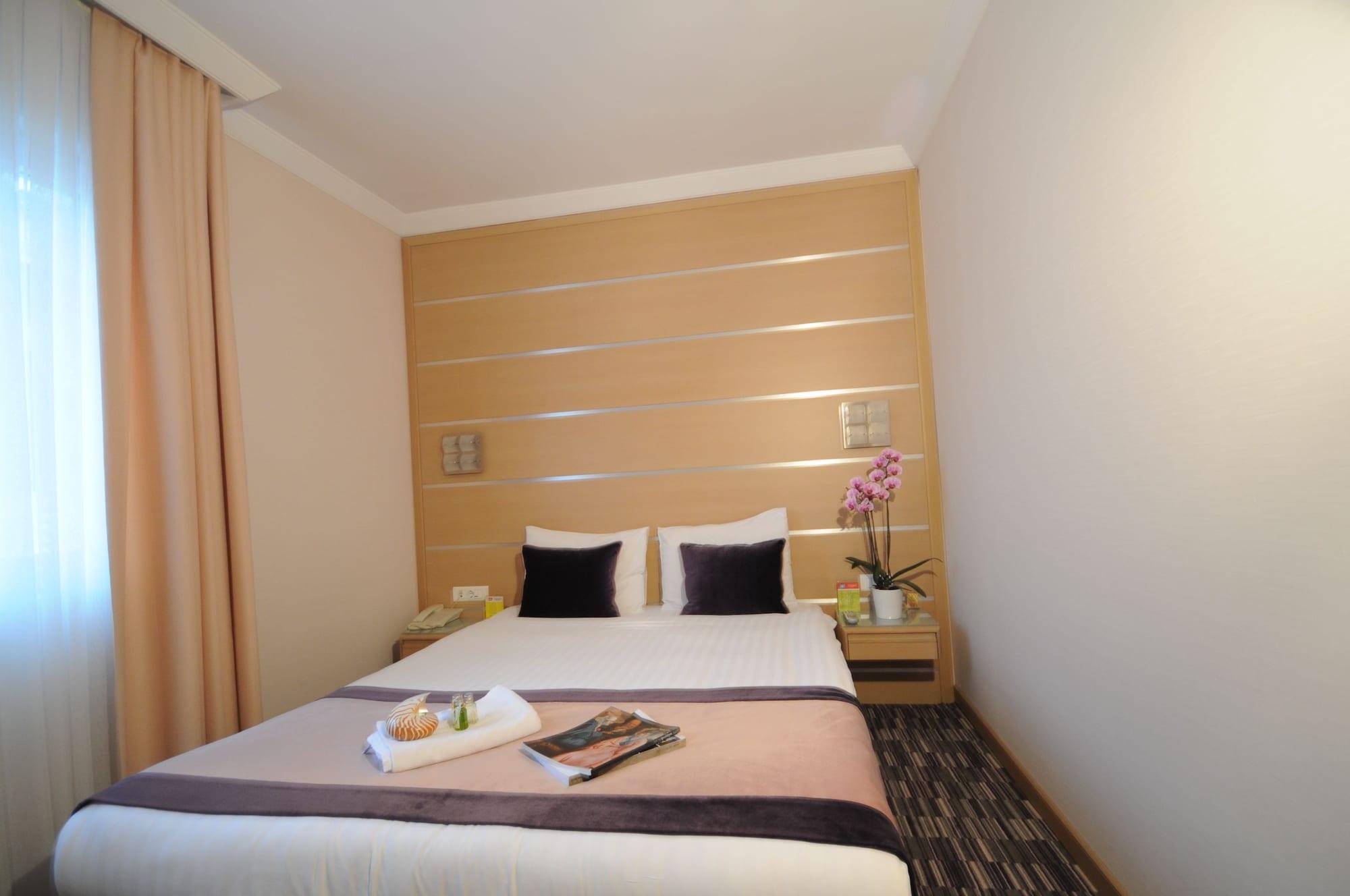 Sv Business Taksim Hotel 4*