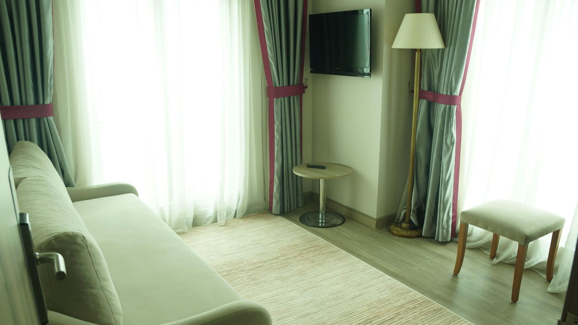 Otel Dab 4*