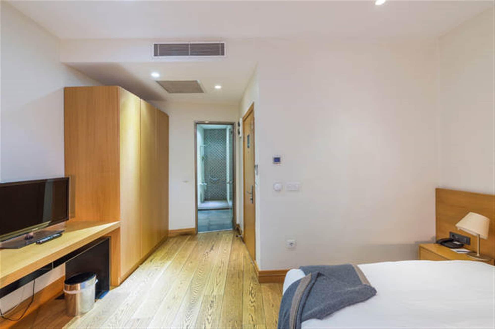 Misafir 8 Hotel 4*