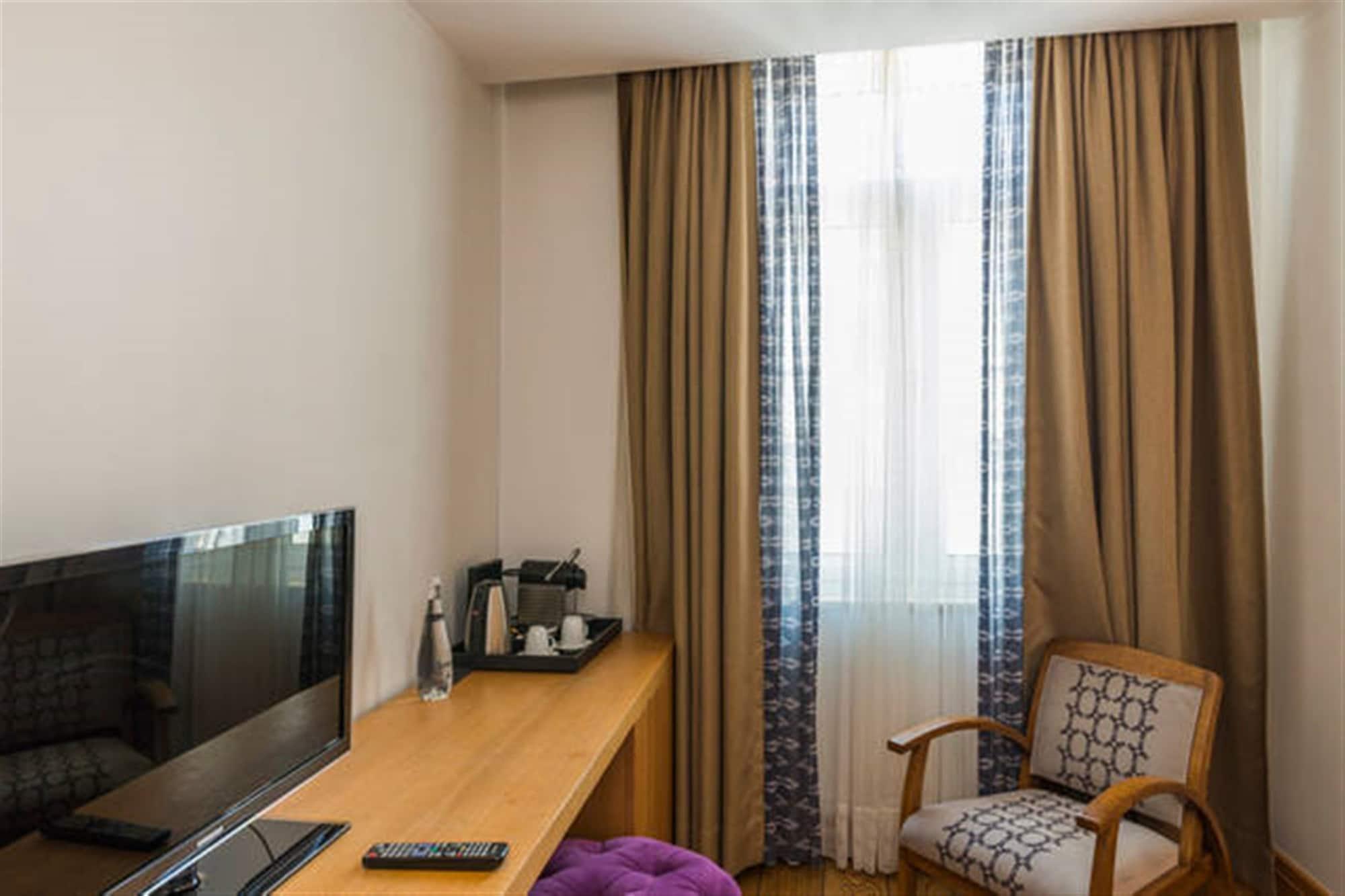 Hotel Misafir 8 4*