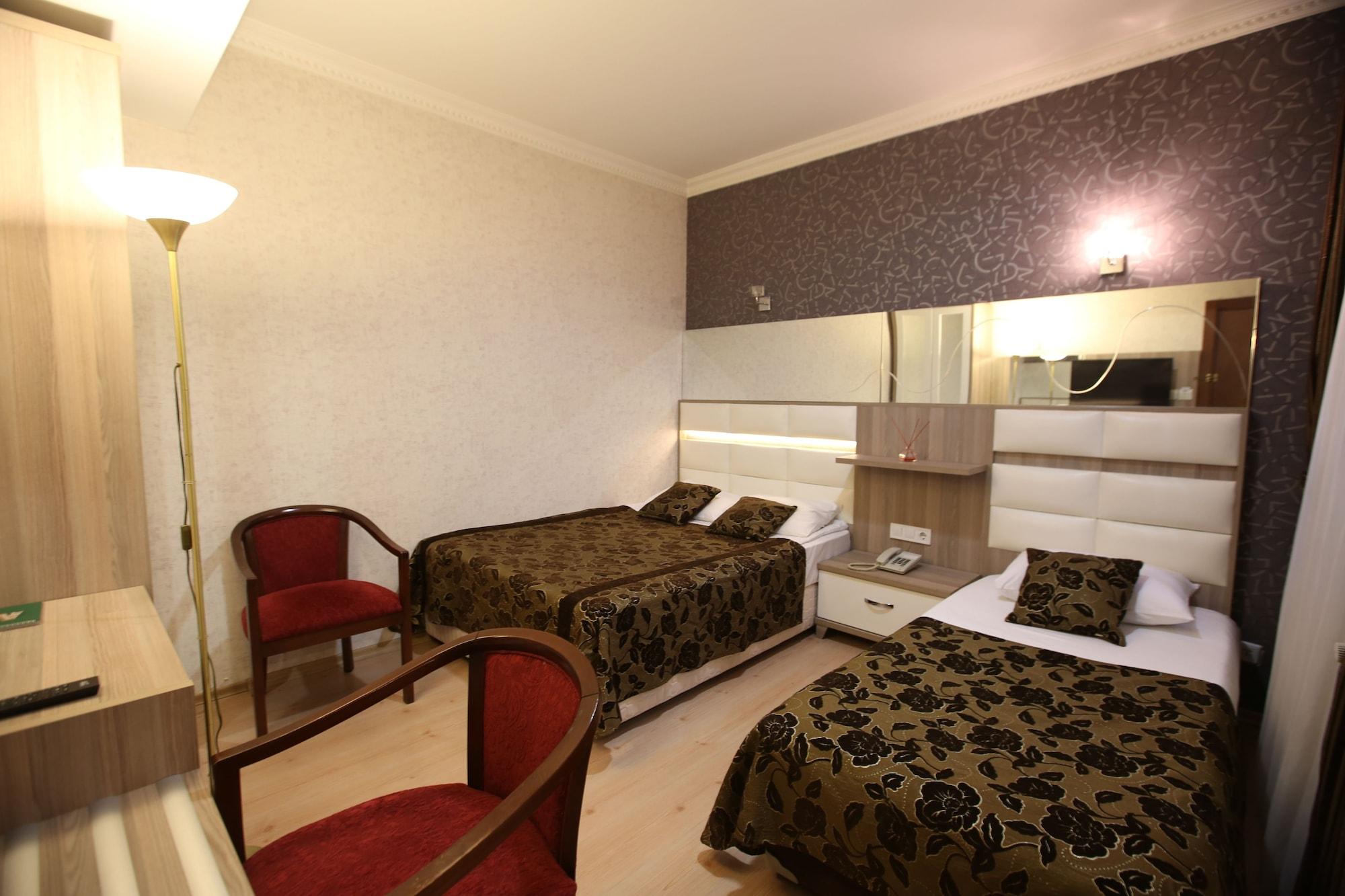 Nil Hotel 3*