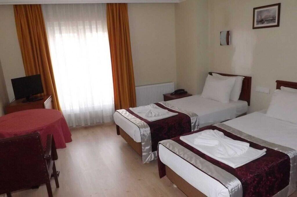 Kafkas Hotel 3*