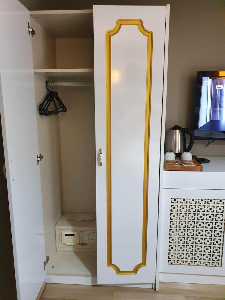 Sehir Old 3*