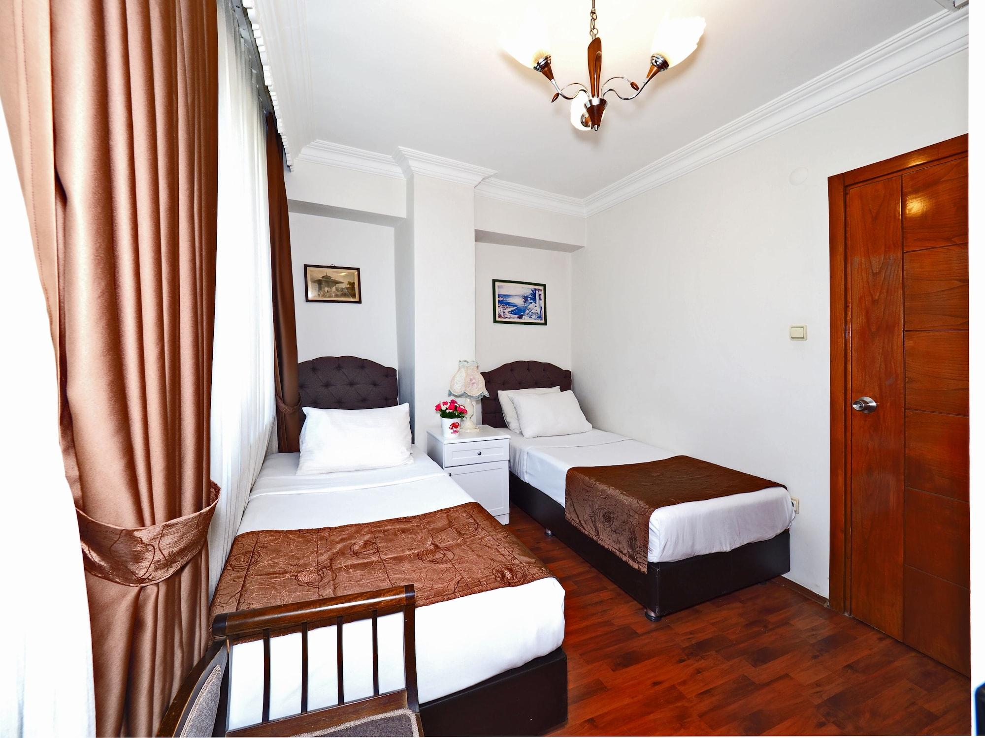 The Sunrise Hotel 3*