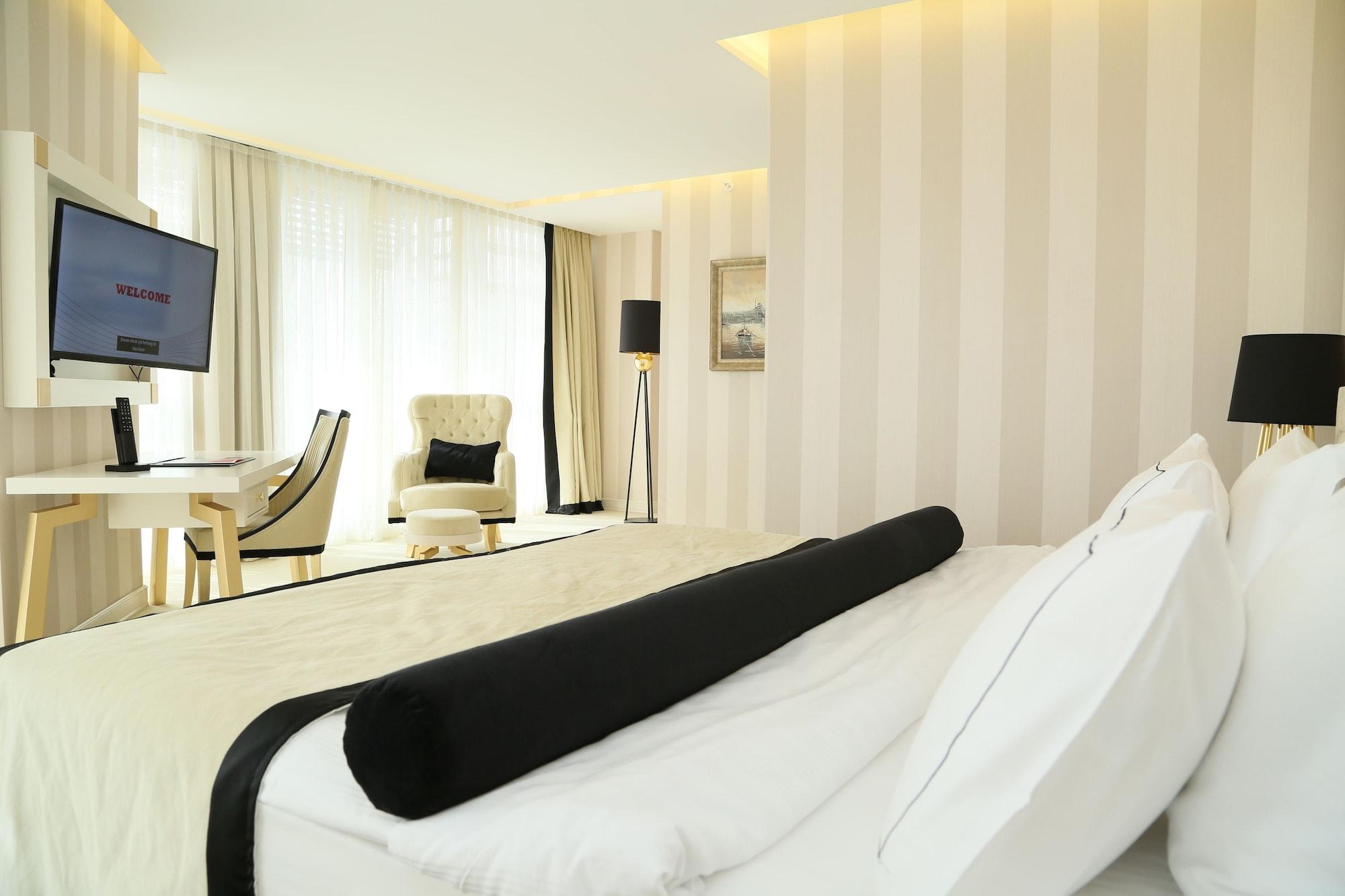 Ramada & Sisli 4*