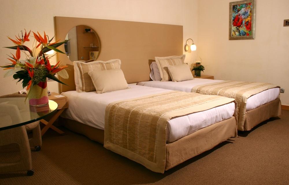 Hotel Wow