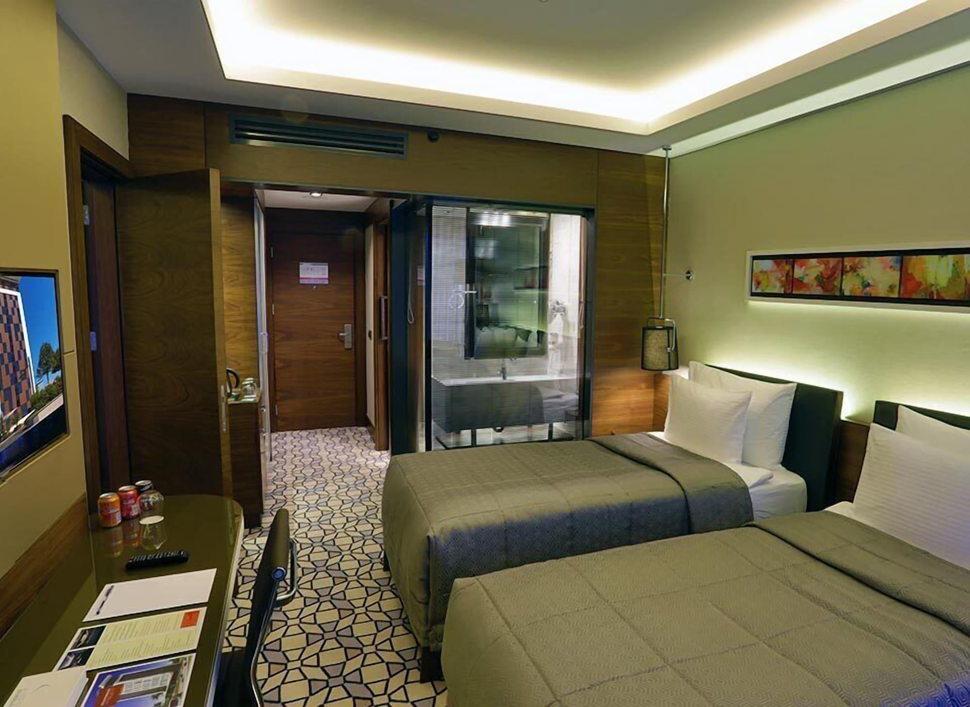 Grand Harilton Hotel Istanbul