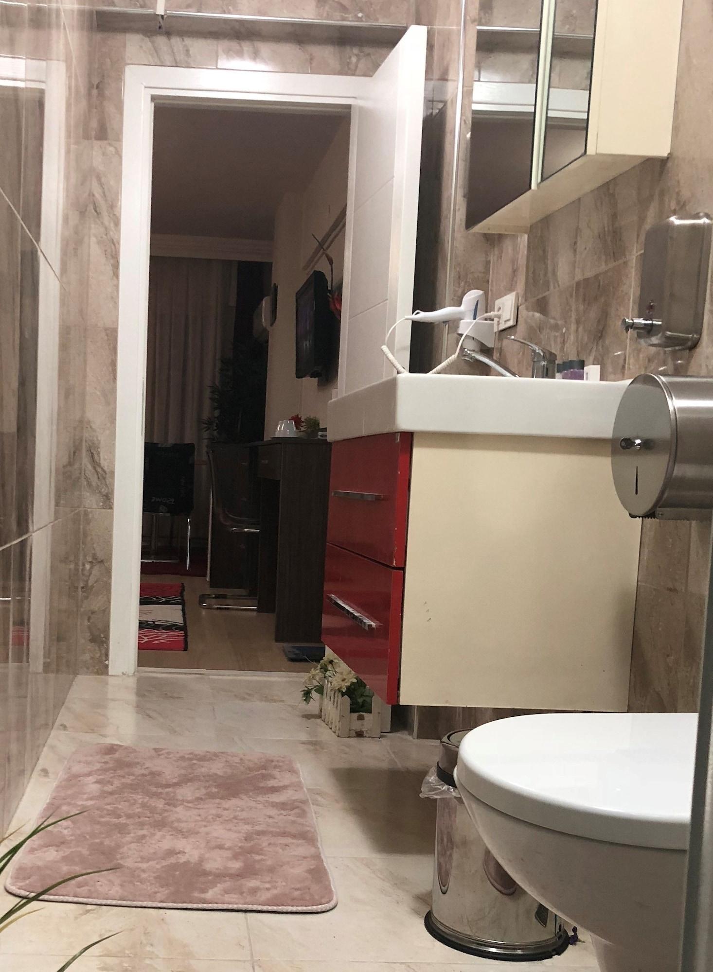 Lizzia Butik 3*