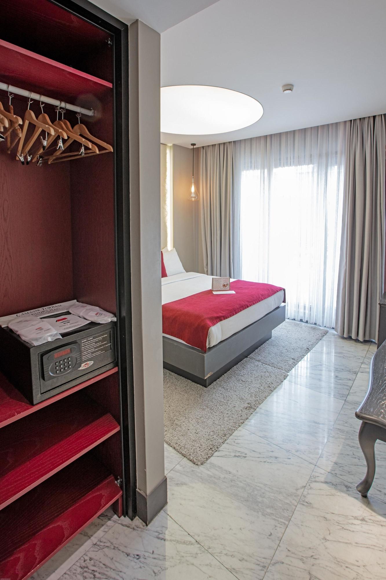 Nowy Efendi - Special Category Otel 4*