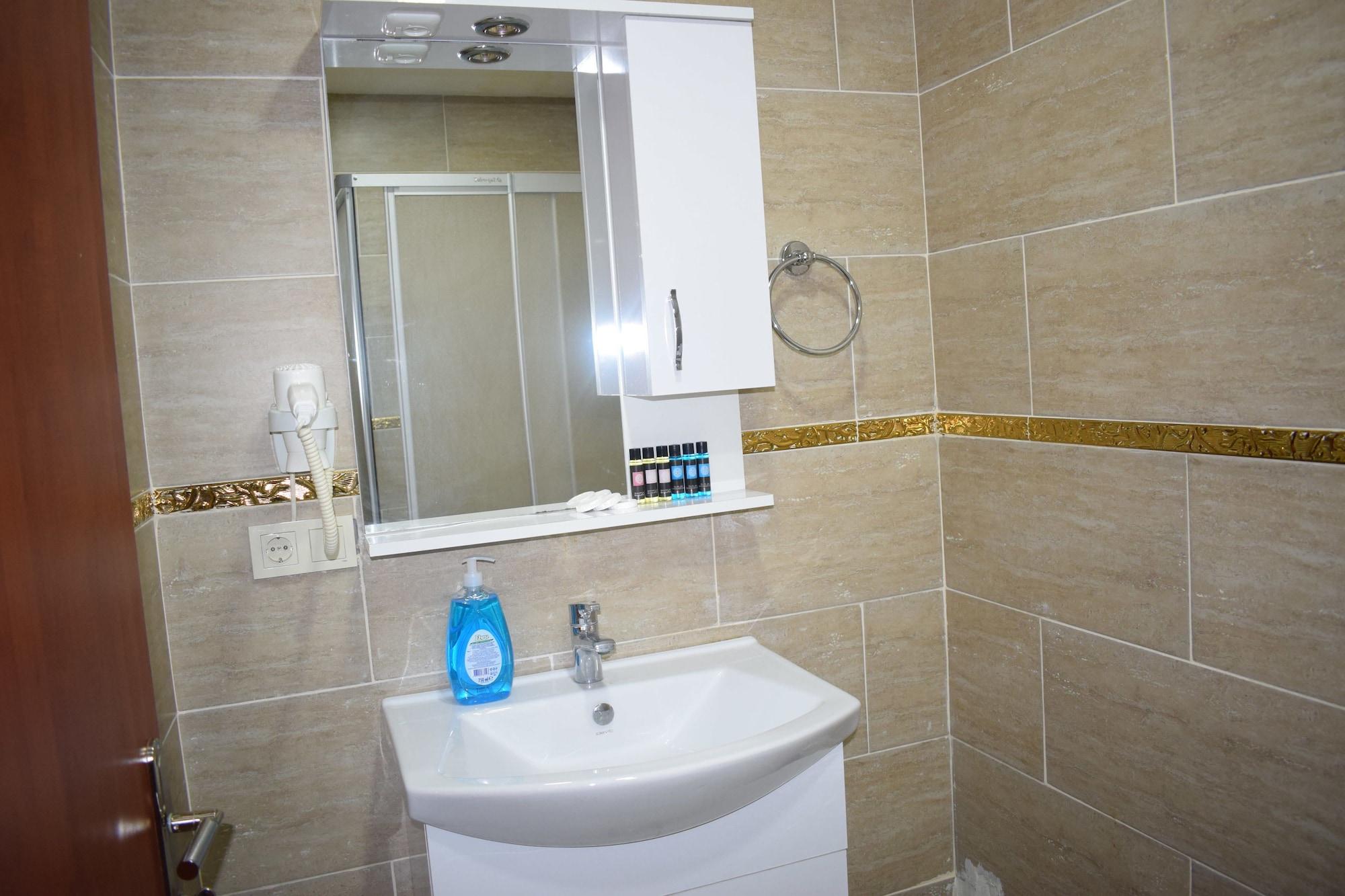Hotel Royal Besiktas 3*