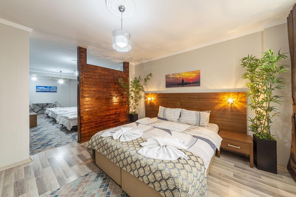 Aparthotel Carina 3*