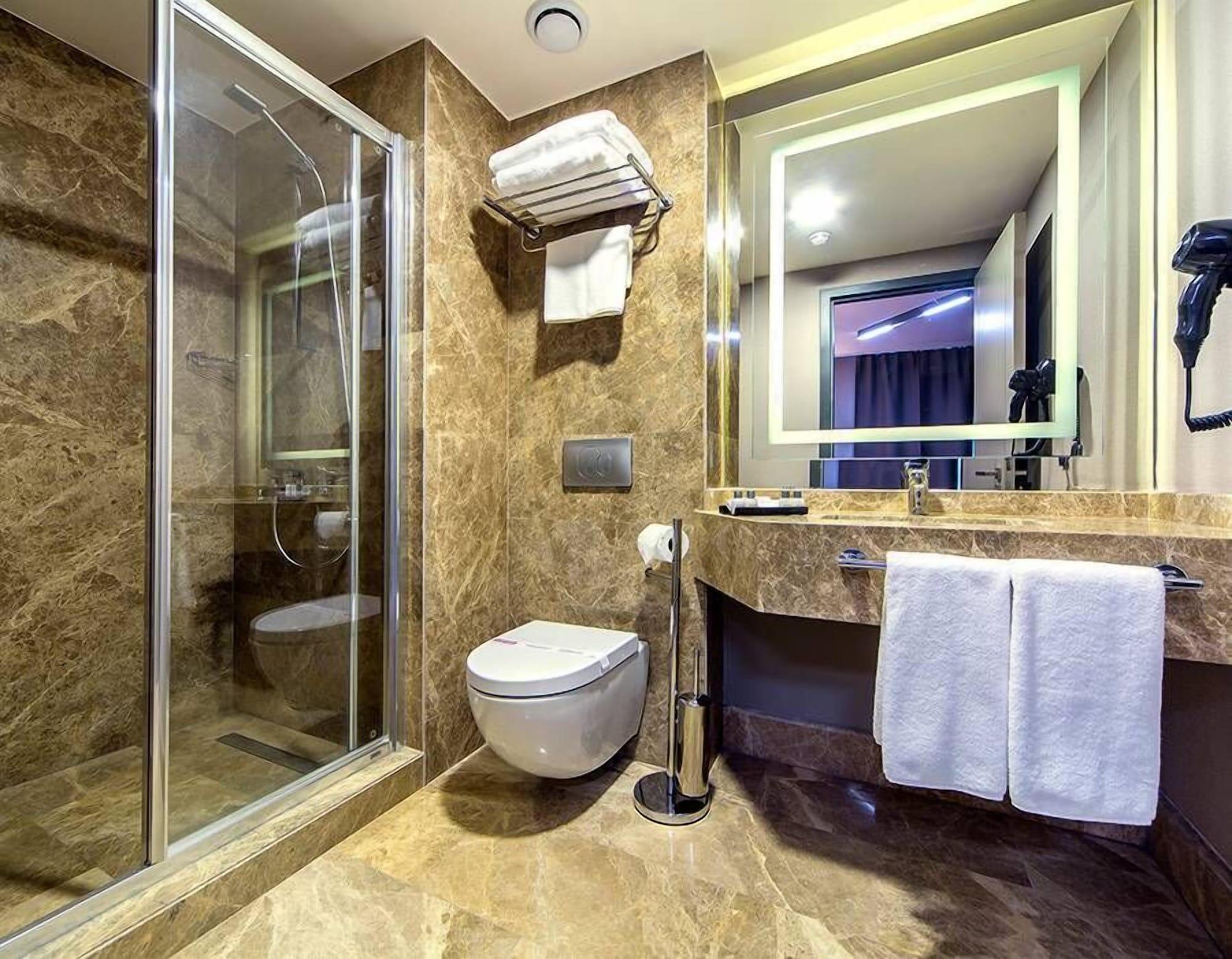 Hotel The