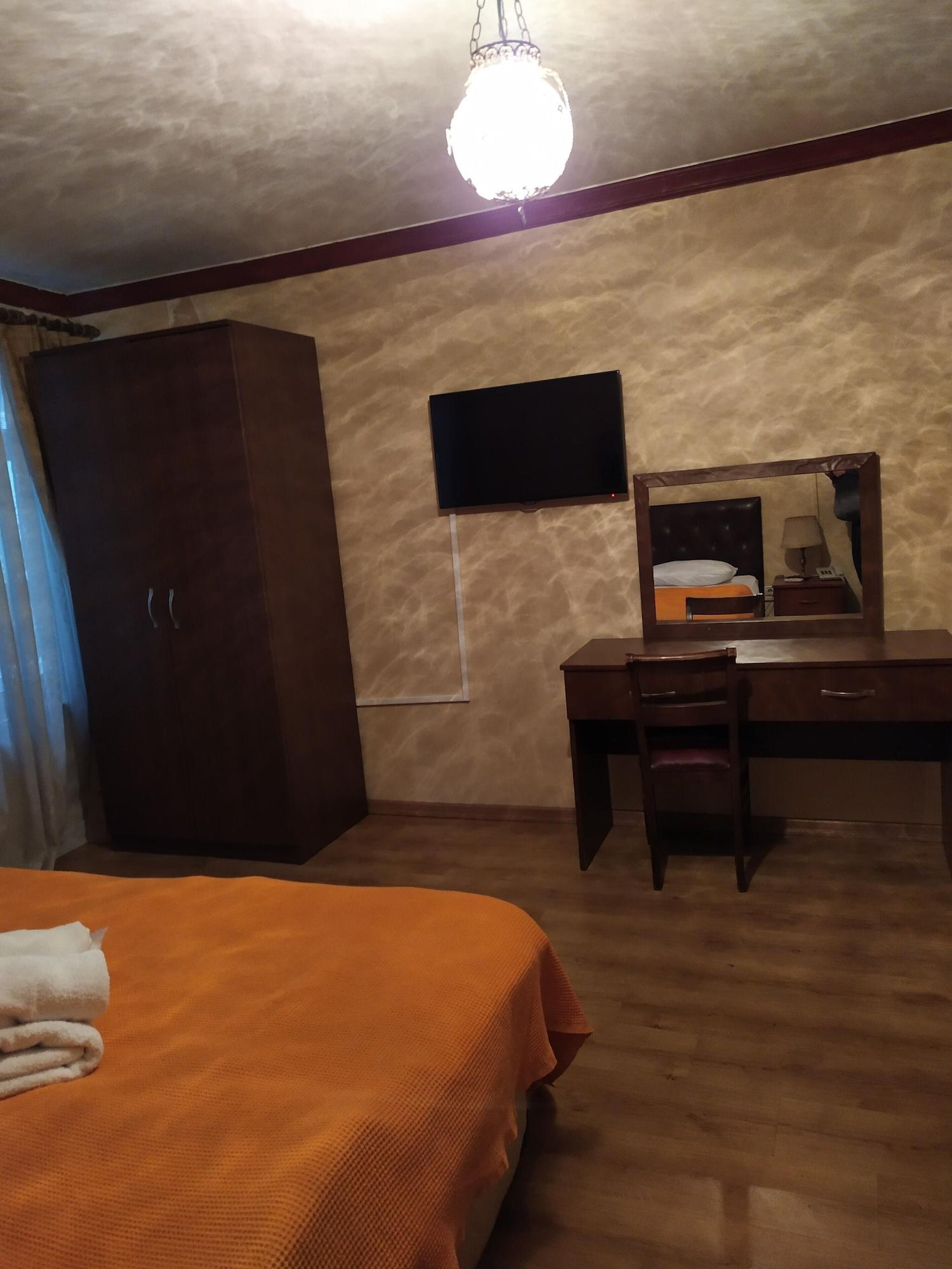 Irish Hotel 2*