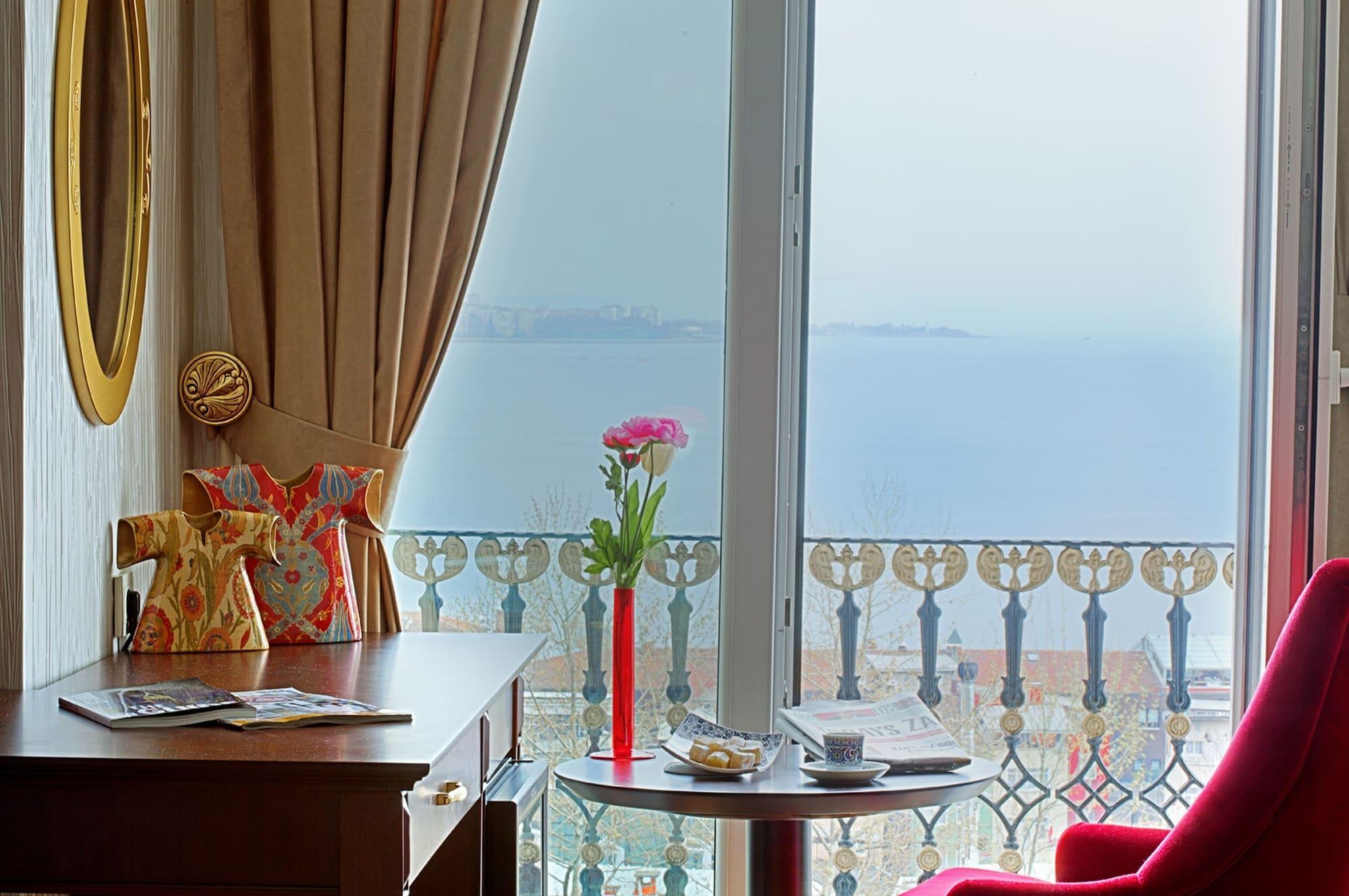 The Magnaura Palace Otel