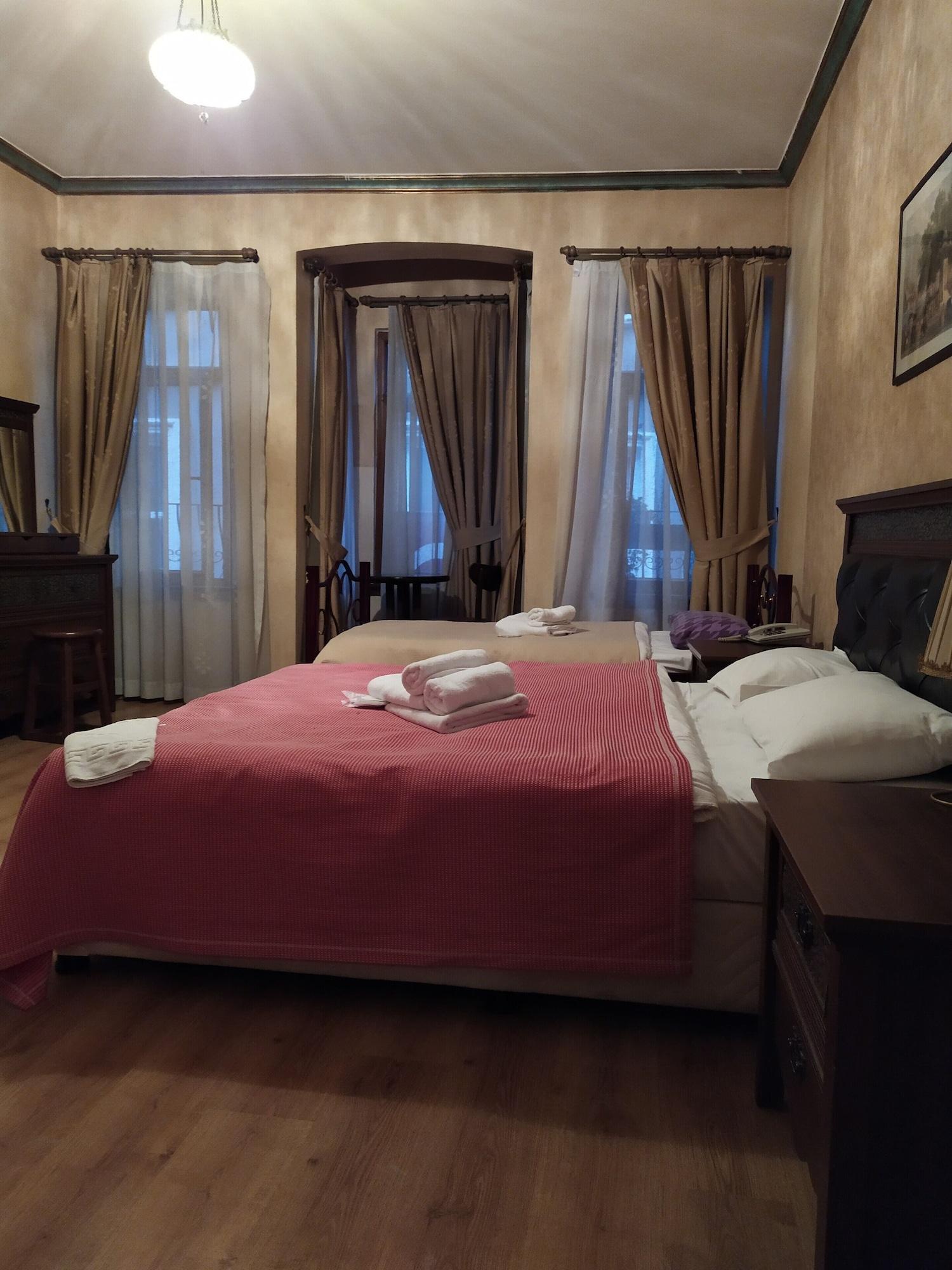 Irish 2* Istanbul