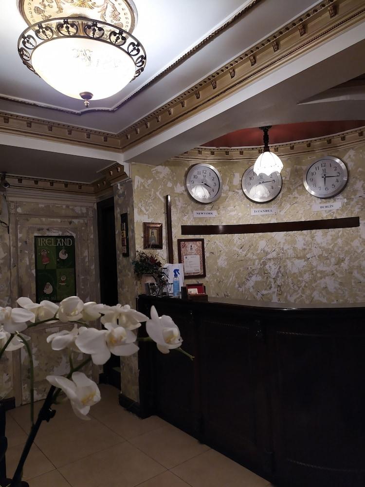 Irish Hotel