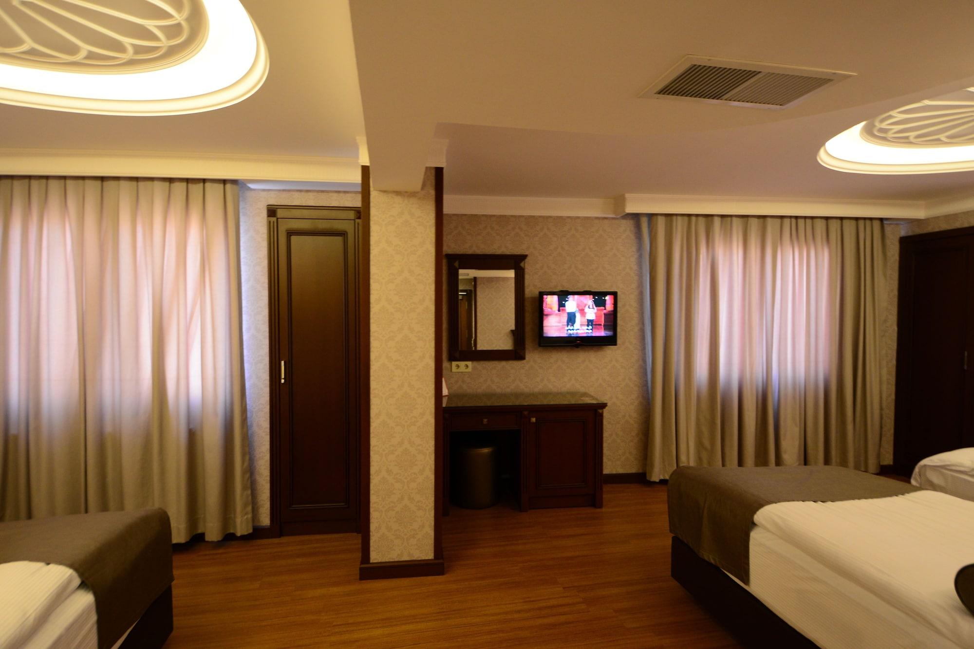 Grand Bazaar Hotel