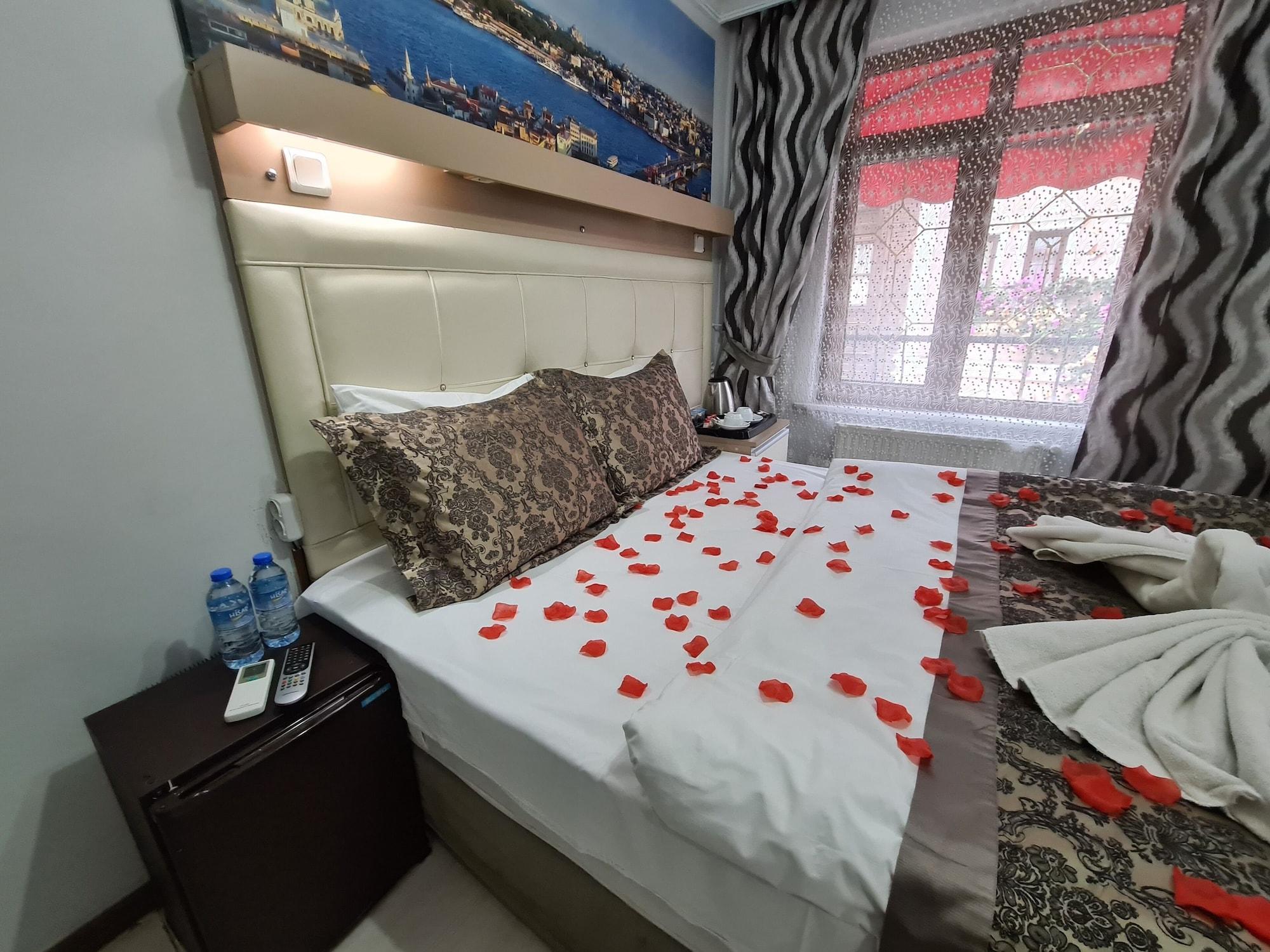 Hotel Oceans 7 3*