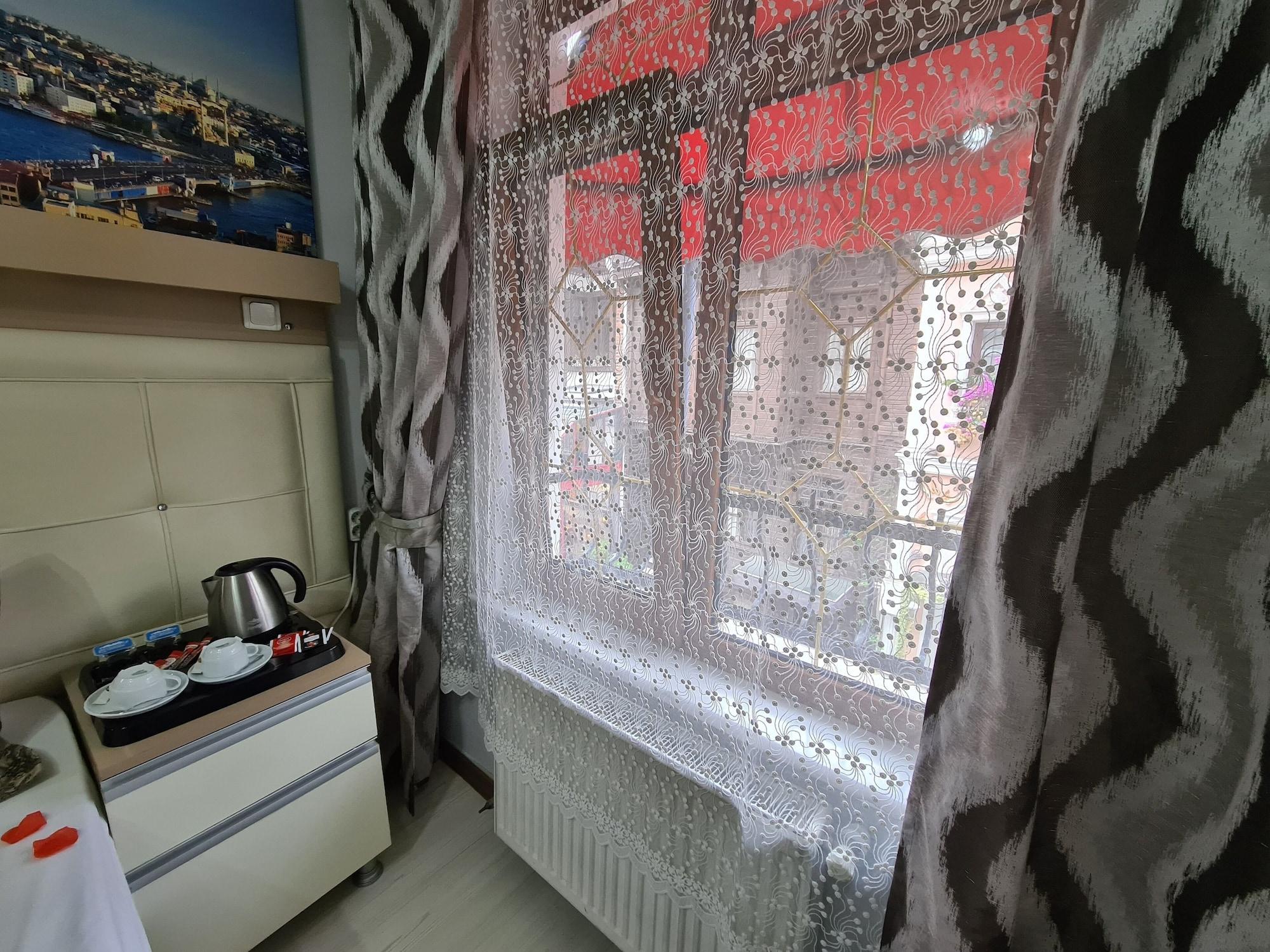 Oceans 7 Hotel 3*