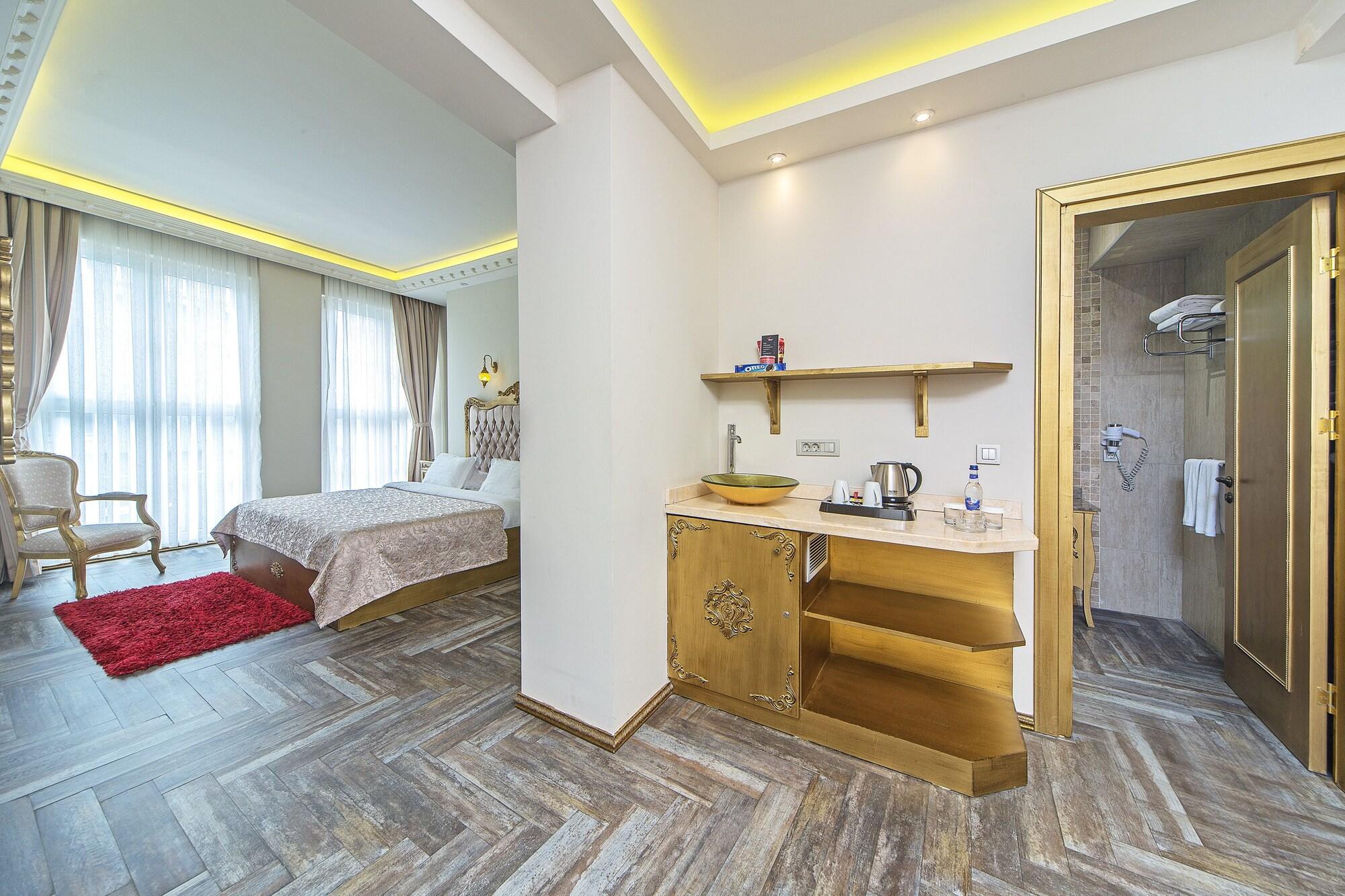Artdeco 3*