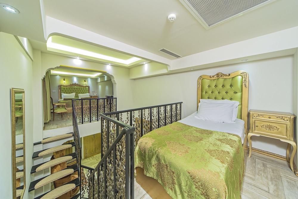 Artdeco Hotel