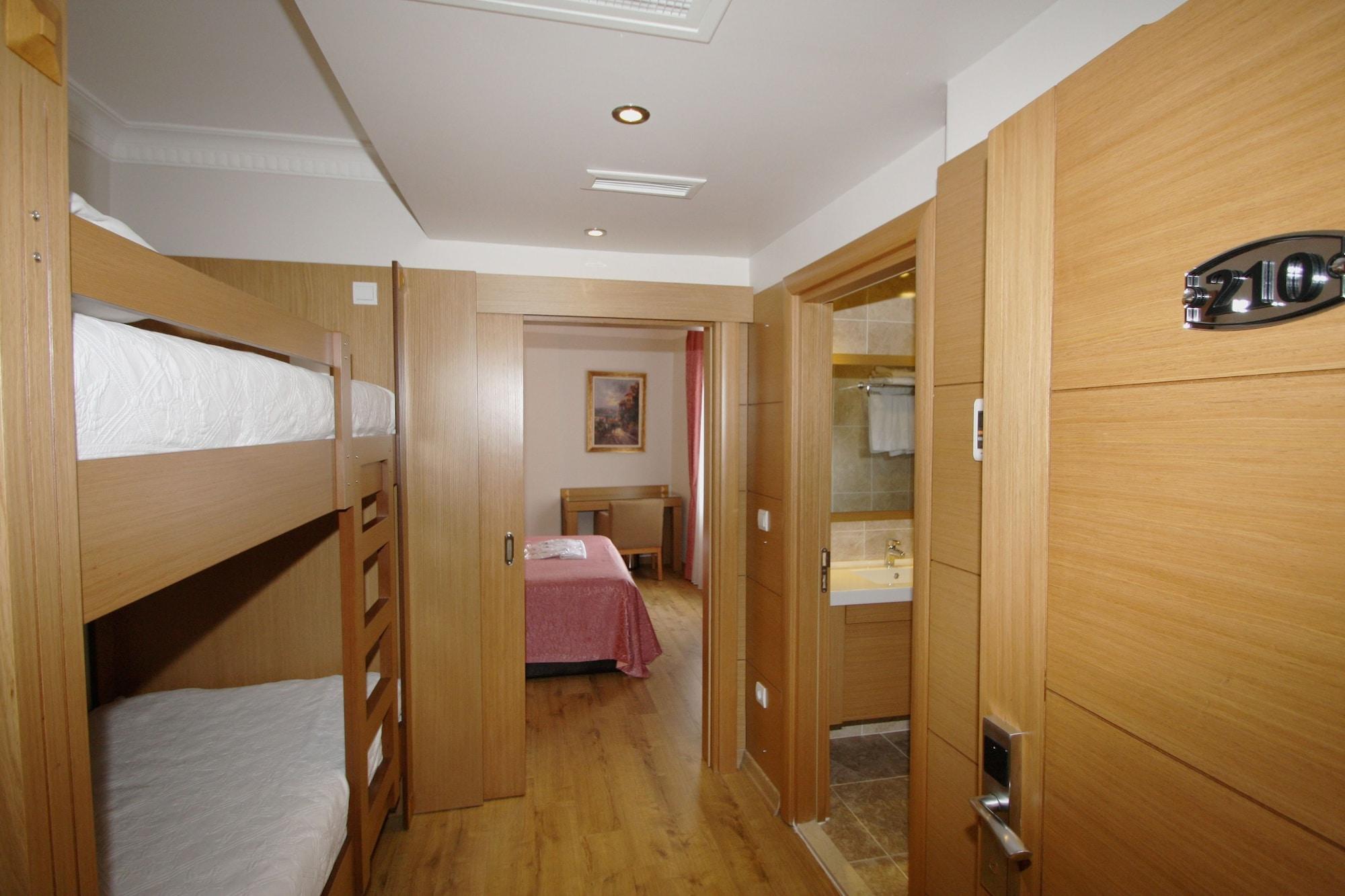 Hotel Levent