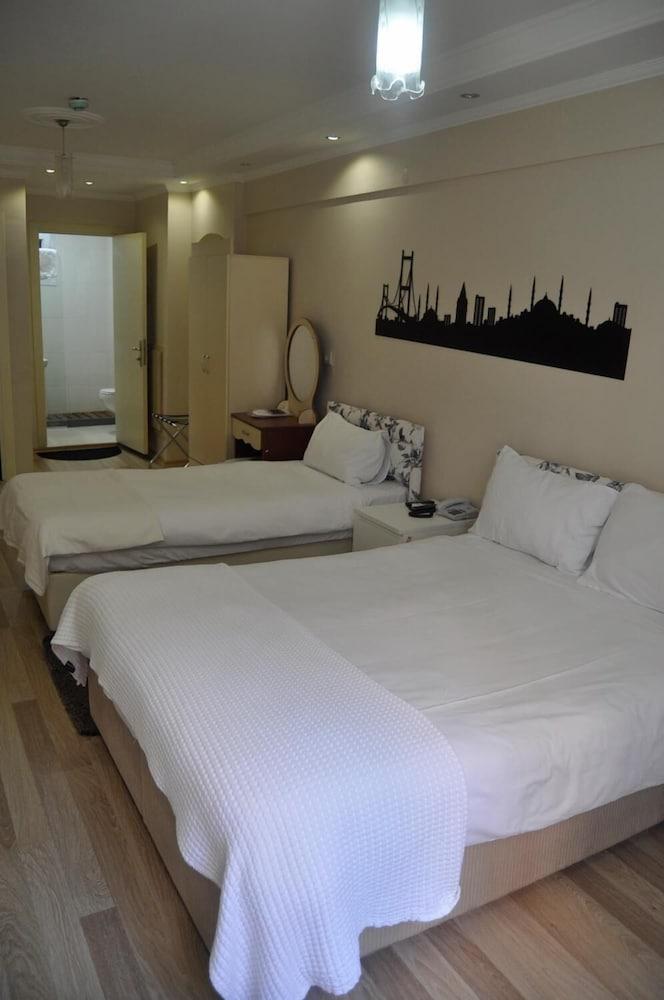 Hotel Net House