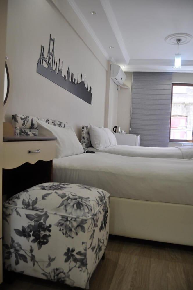 Hotel Net House