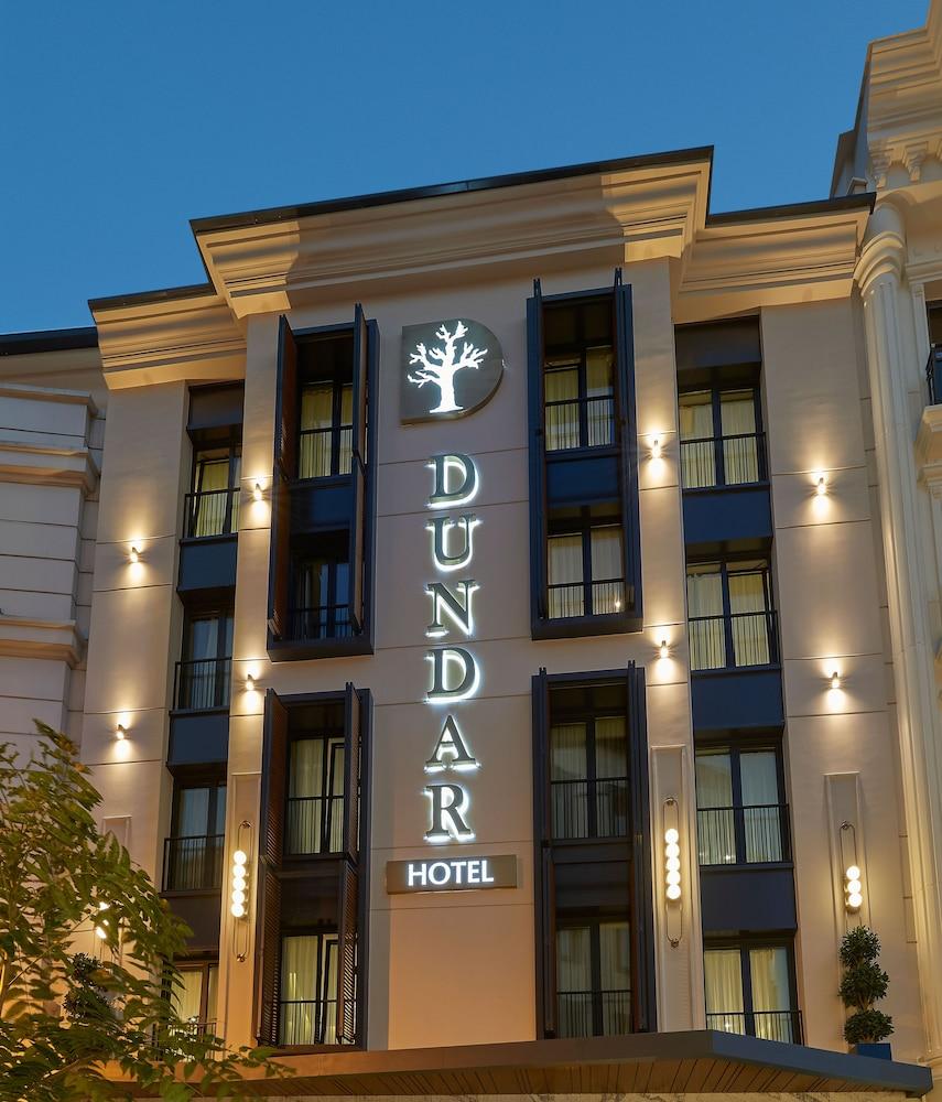 Dundar & 4*