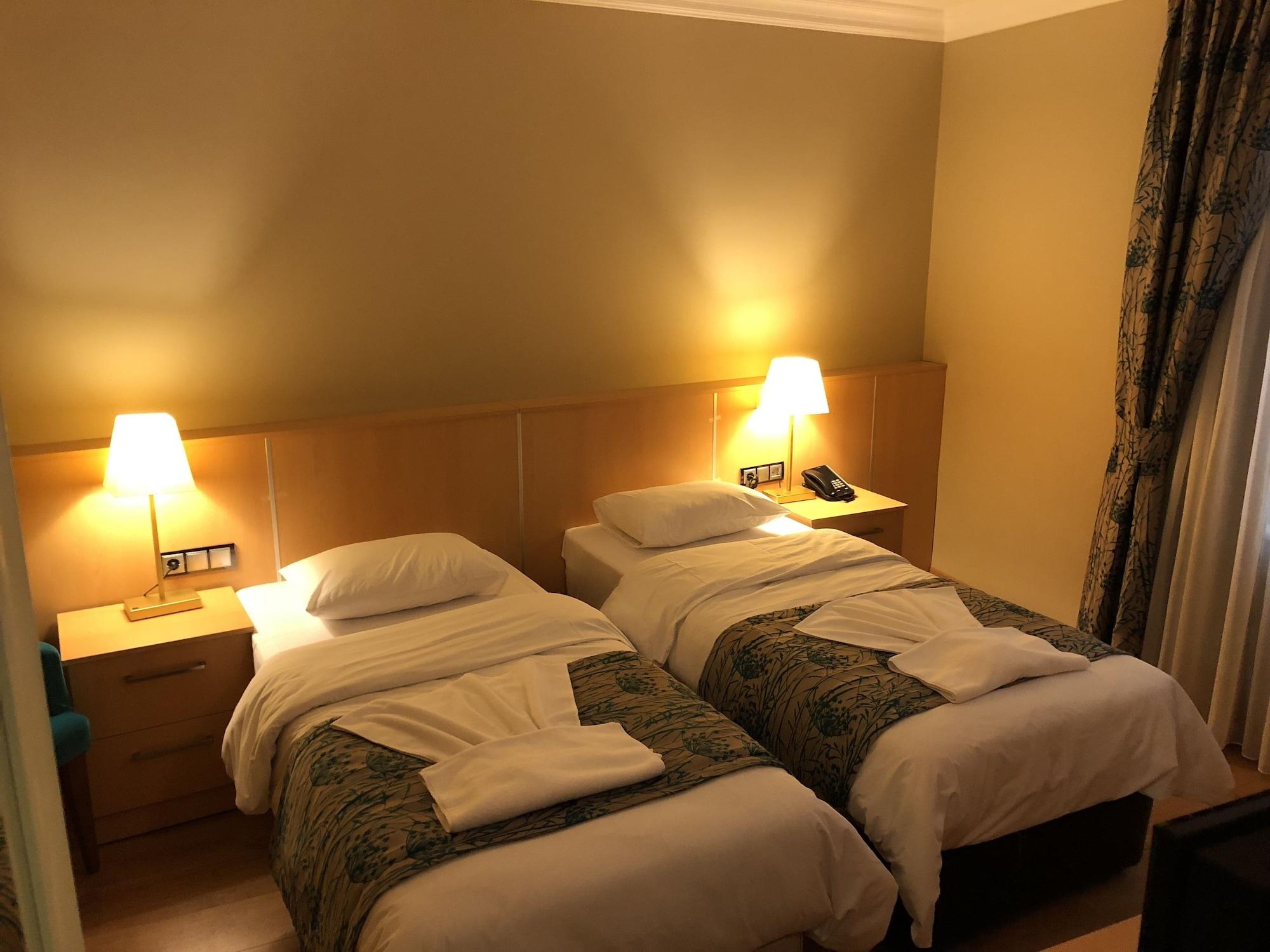 Artika Otel