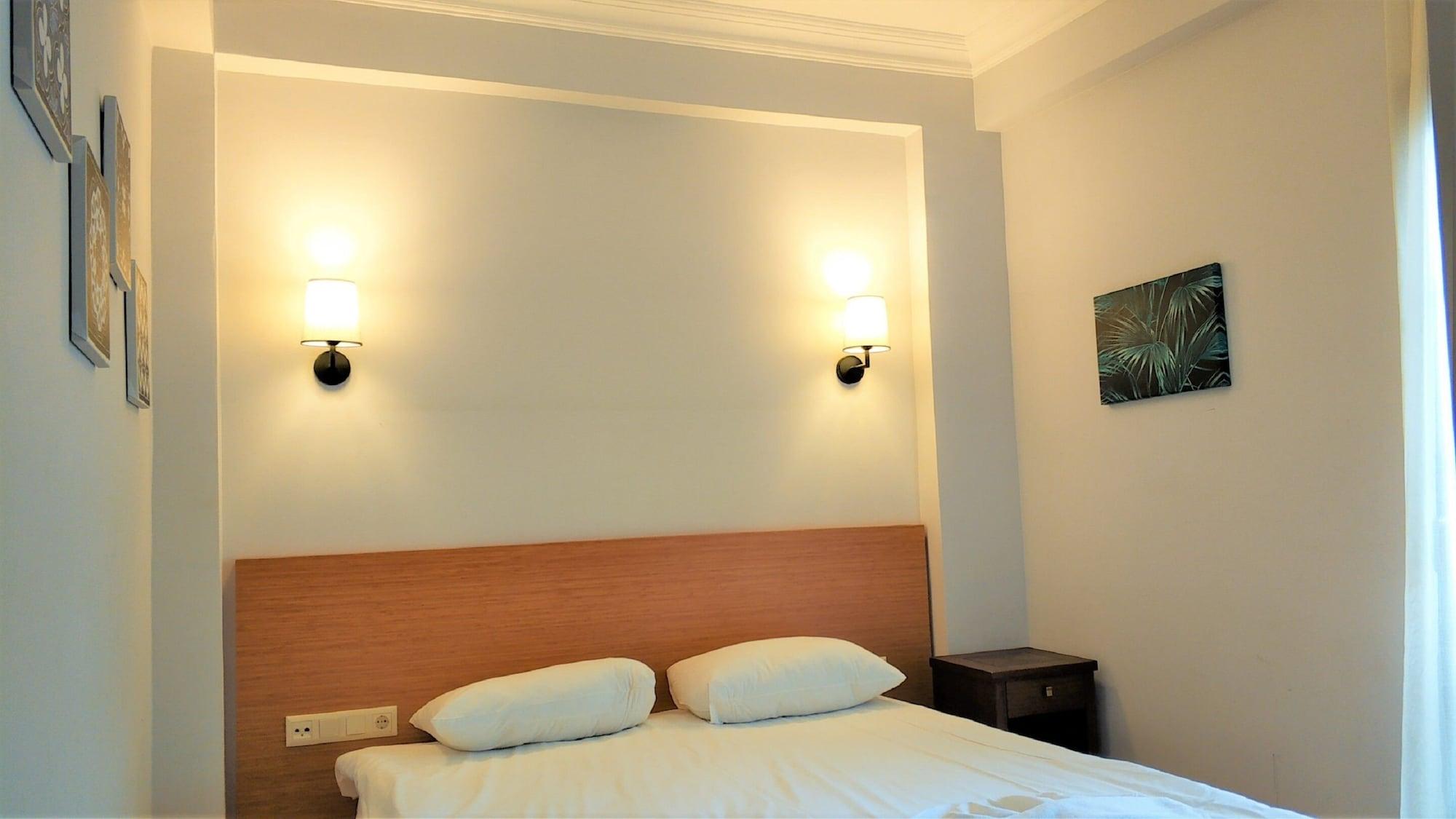 Bucoleon By Cheers Hostel