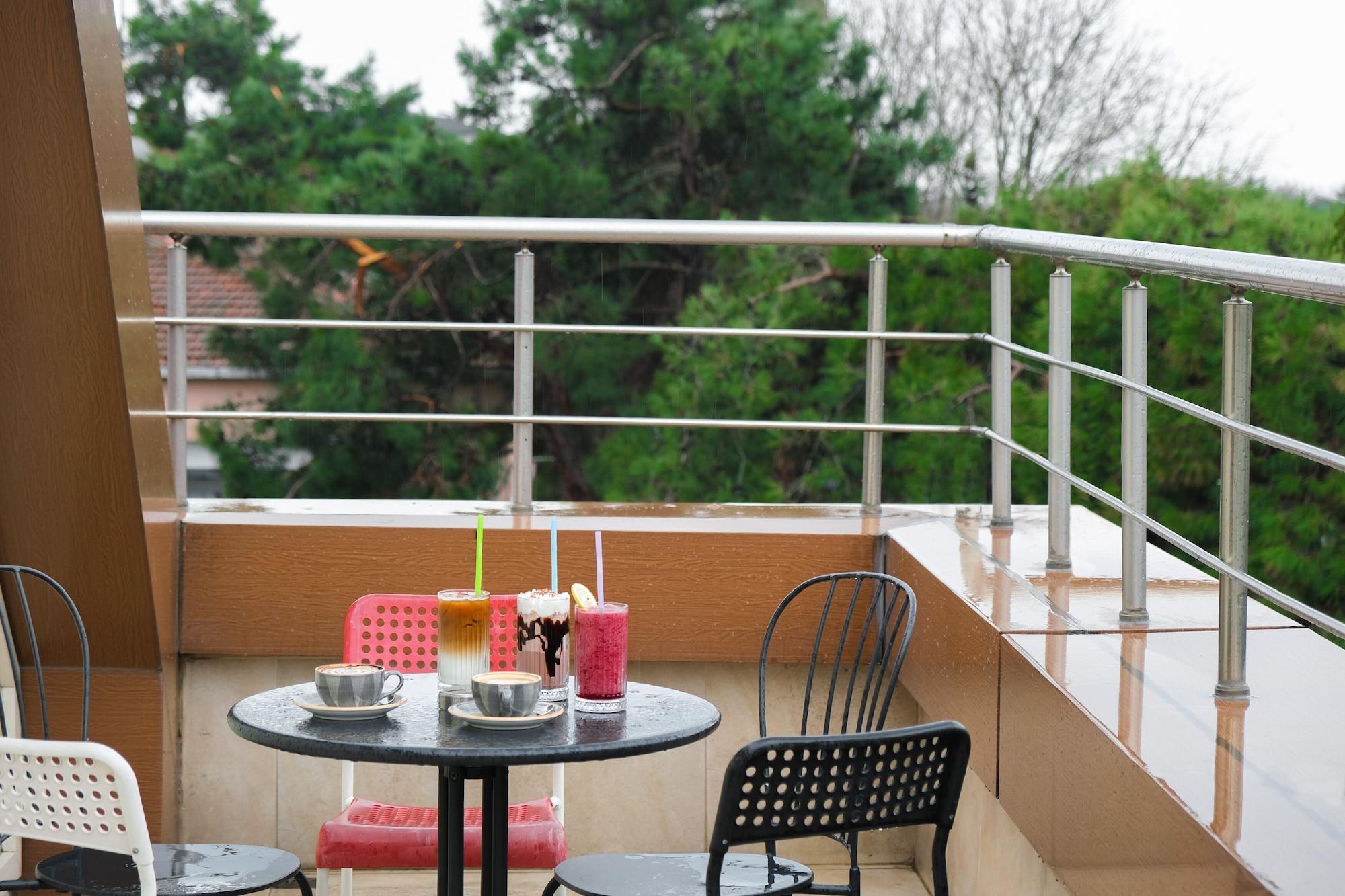 Hotel Florya House 2*