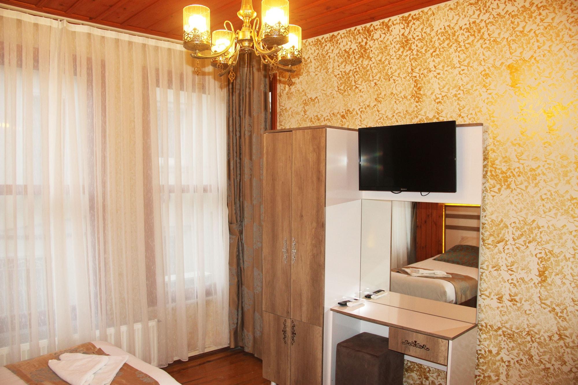 Hotel Theodian