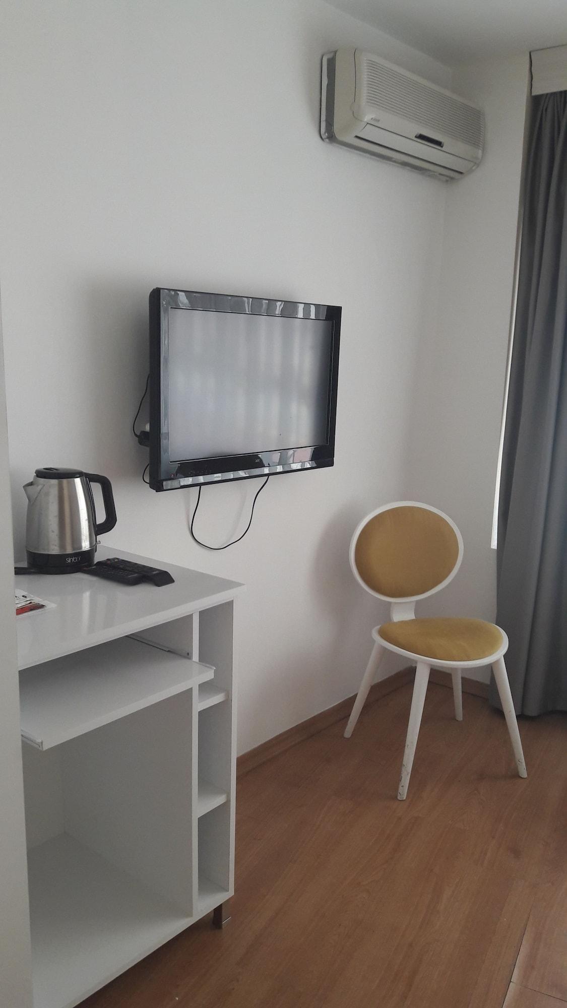 Aparthotel Liva 3*
