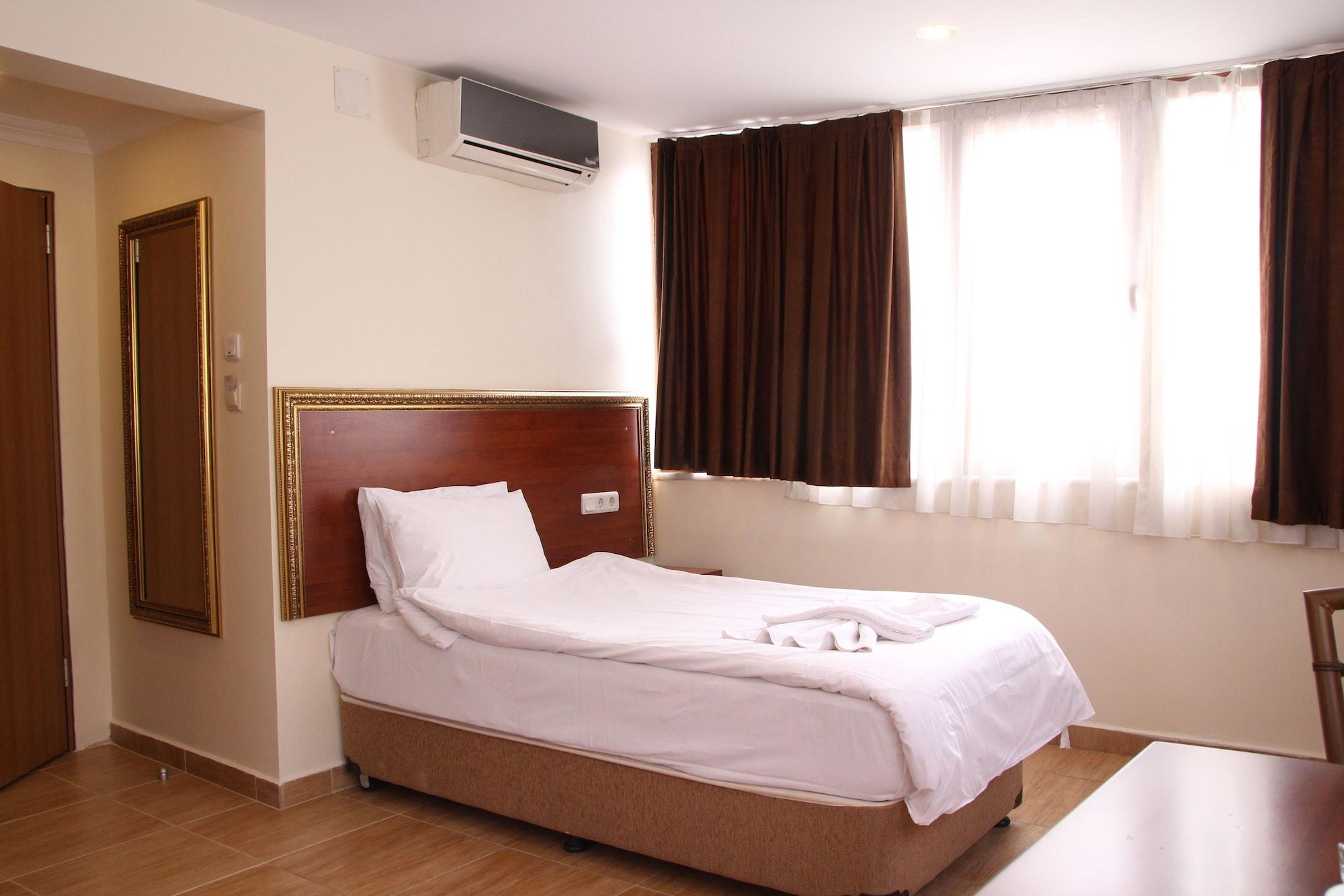 Real Life Hotel