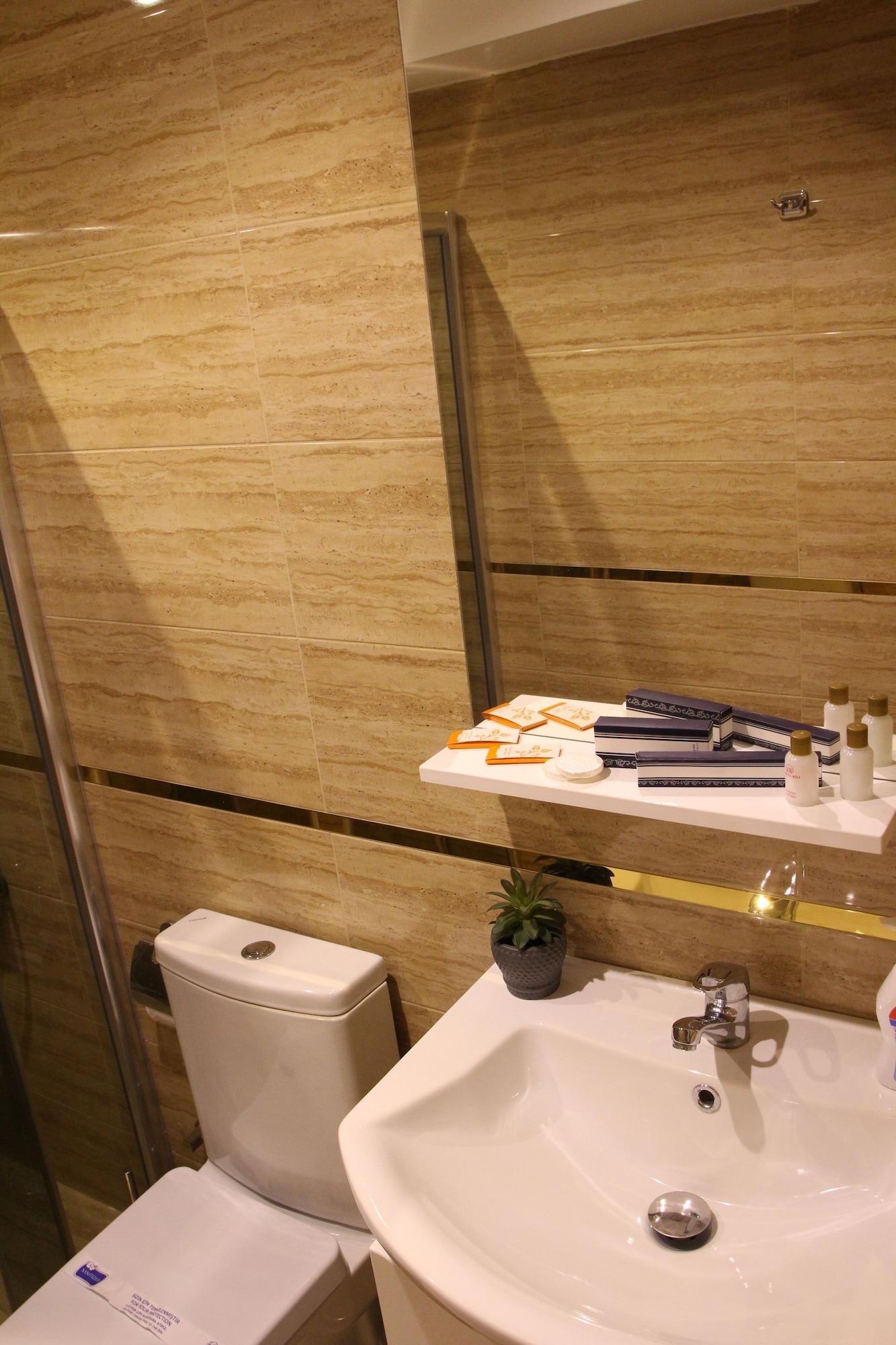 Real Life Hotel