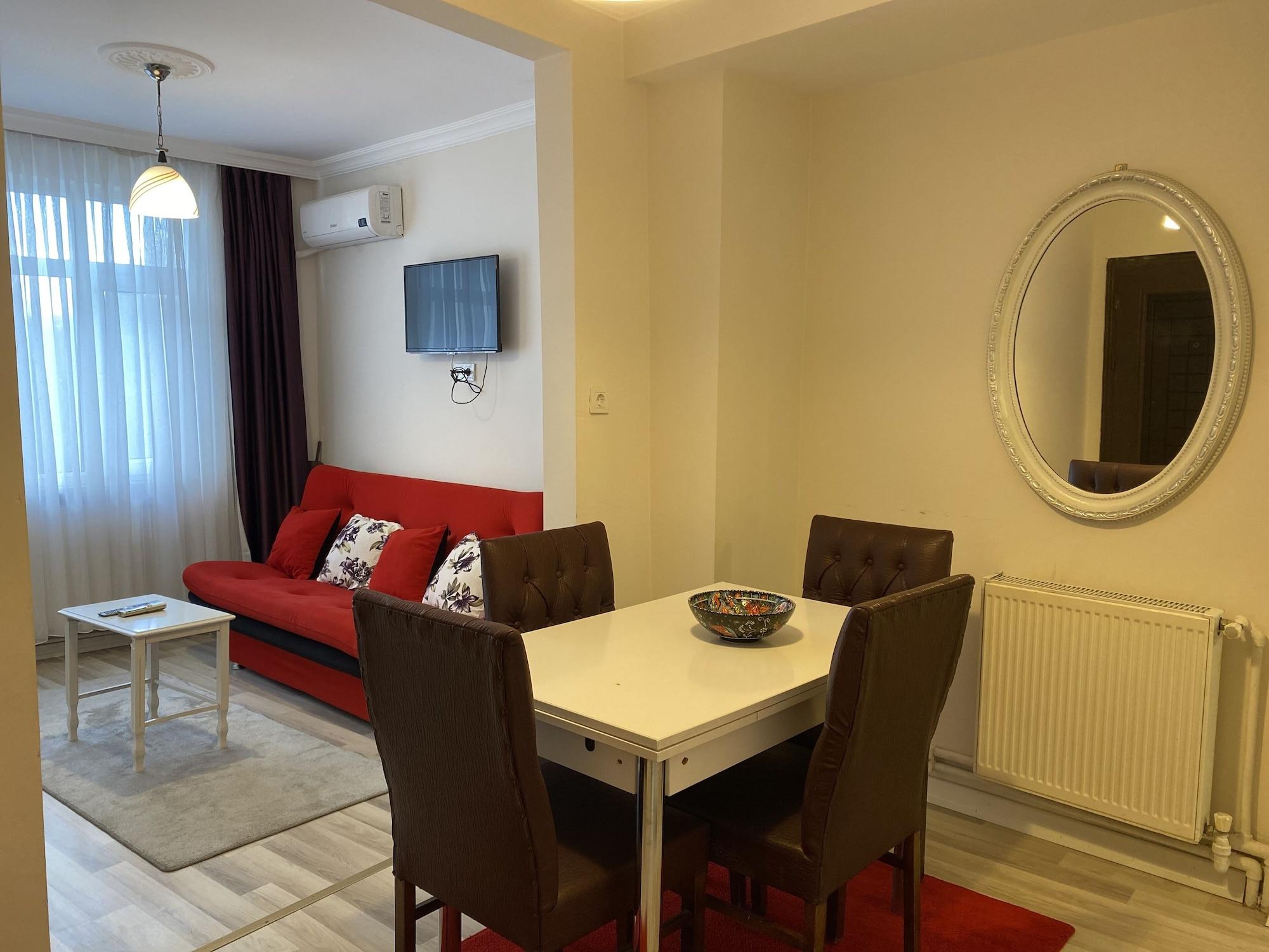 Spinel - Old Hotel Istanbul