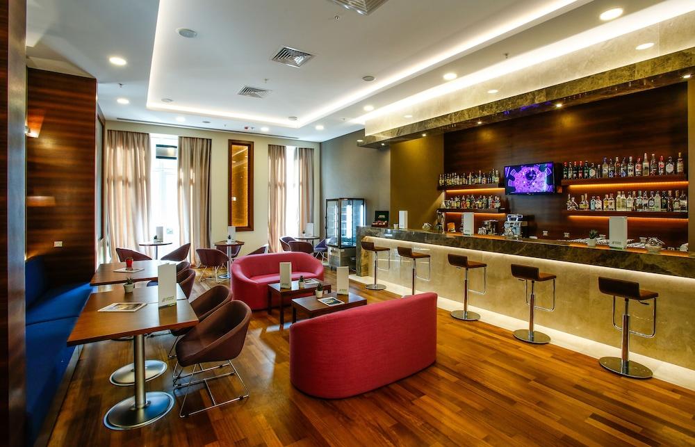 Dedeman Bostanci & Convention Center Hotel 5*