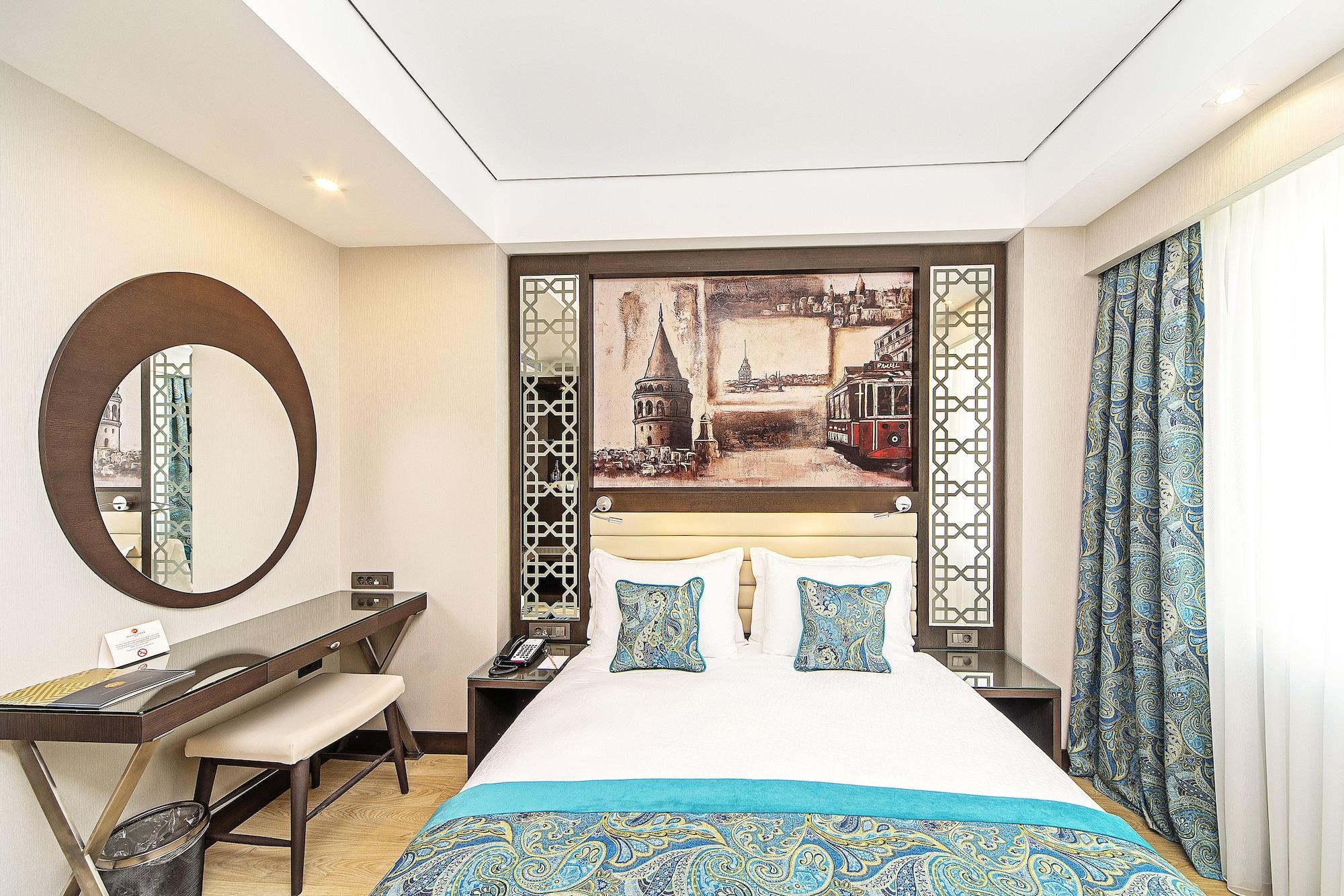 Hotel Mukarnas Taksim 3*