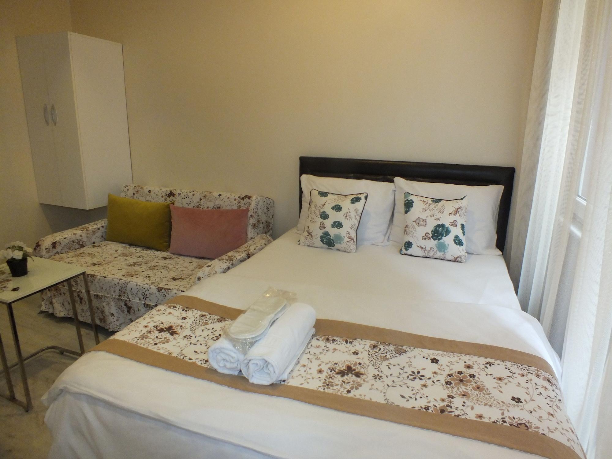Apartment Taksim 9 *