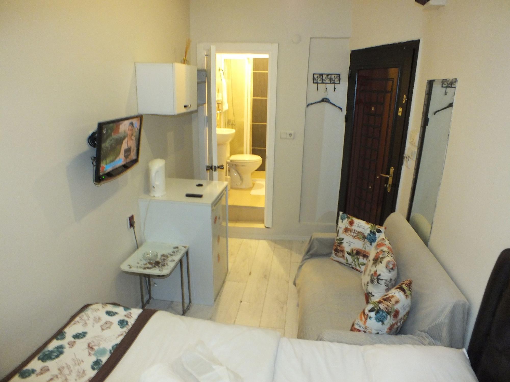 Taksim 9 Apartment