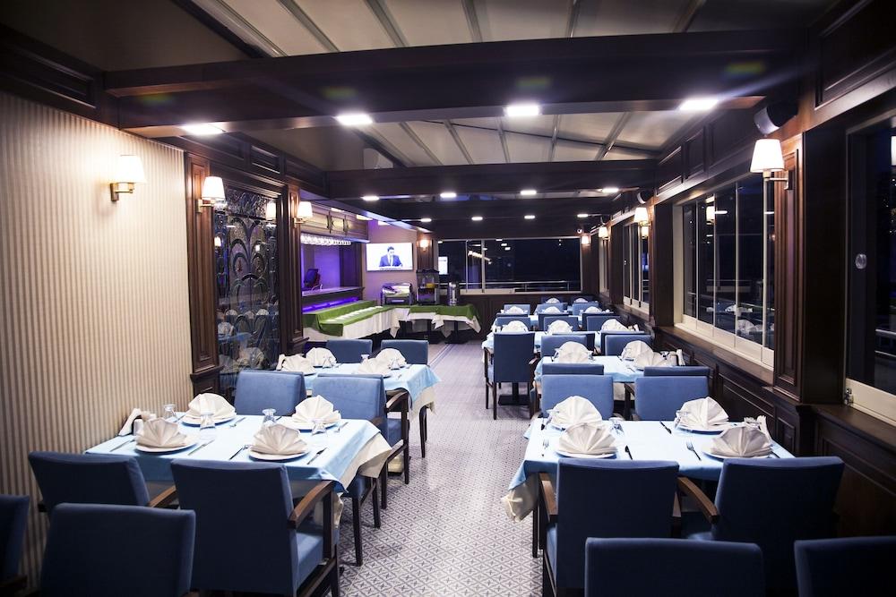 Golden Pen Hotel 3*