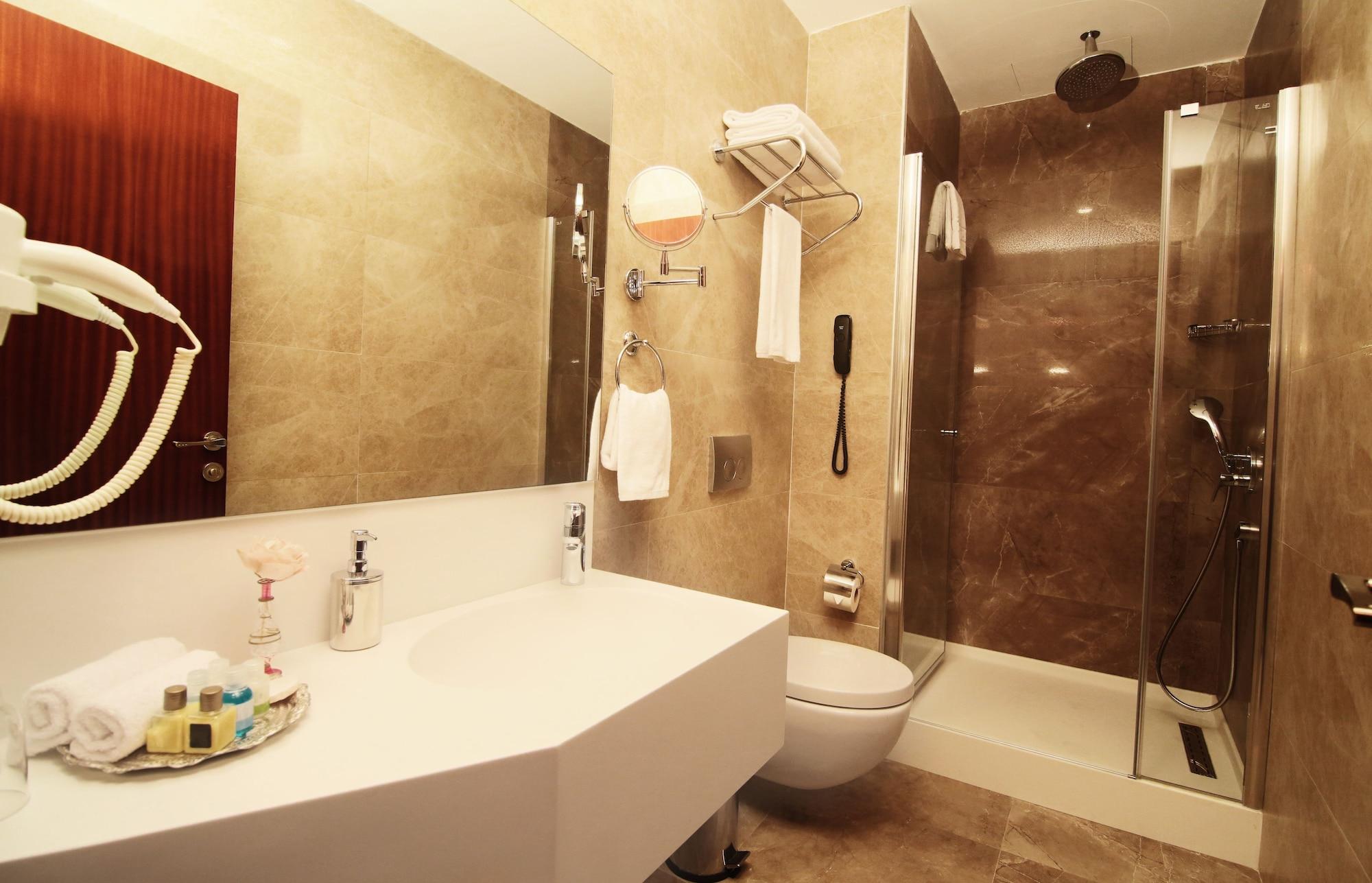 Park By Clover Hotel 3*