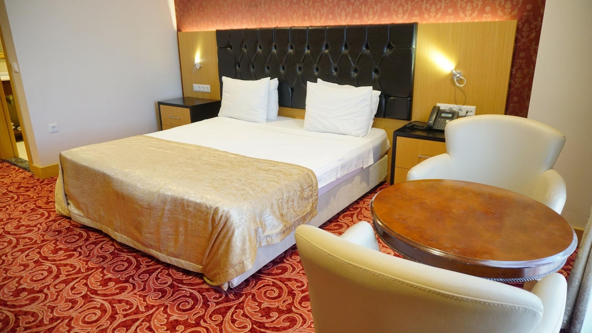 Vois Hotel 4*