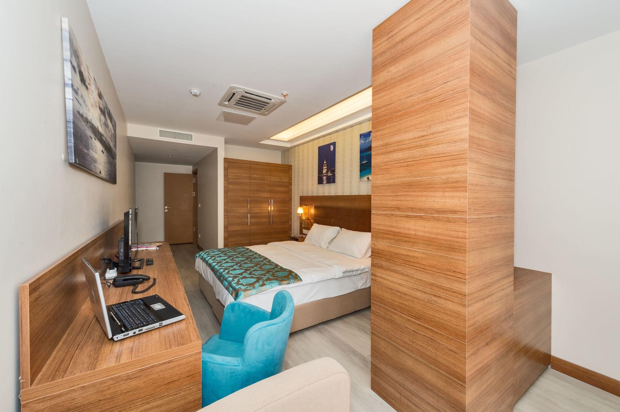Hotel Grand Palace 3*