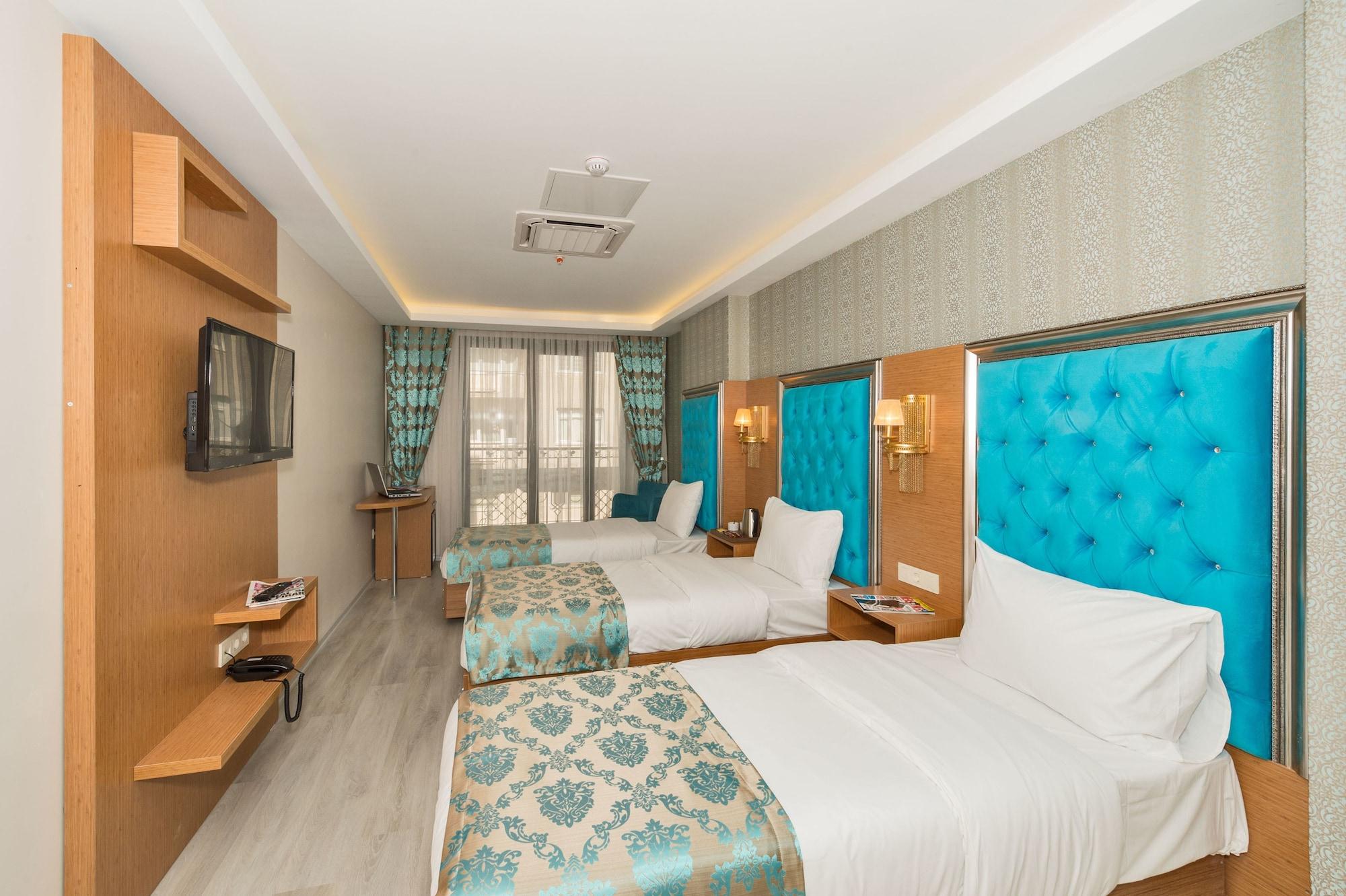 Hotel Grand Palace 3*
