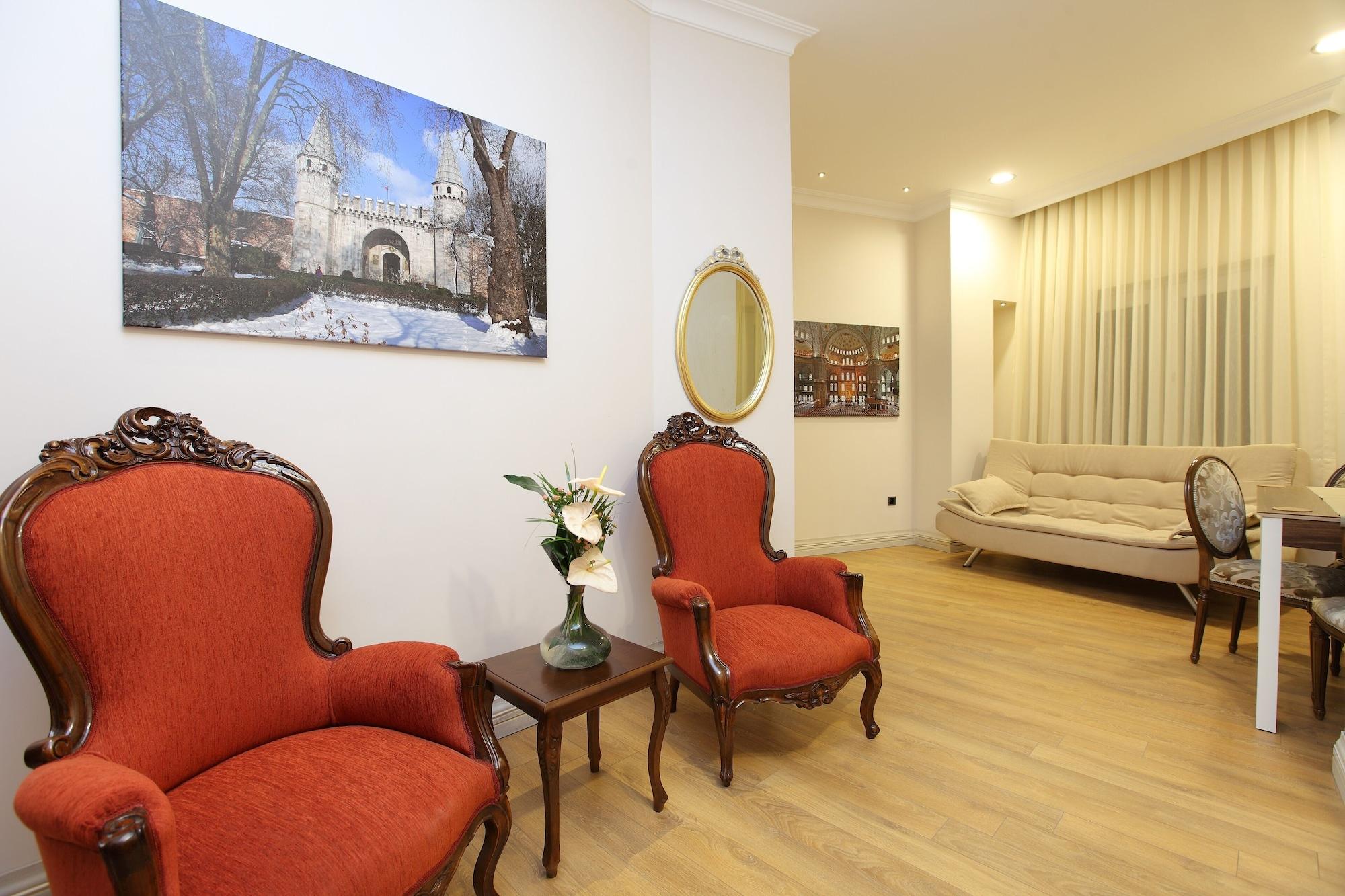 Lir Long Aparthotel