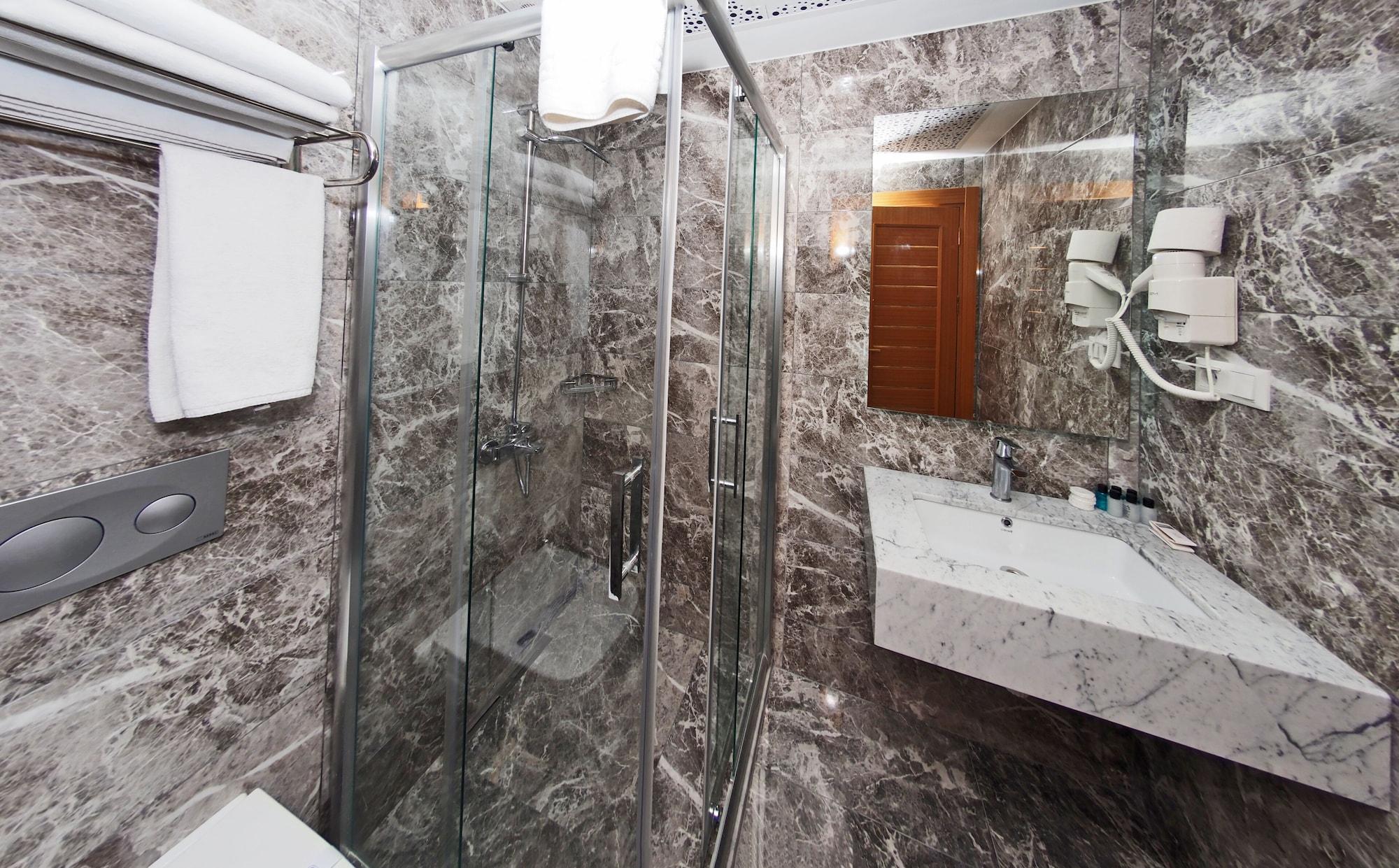 Hotel Grand Emir Old