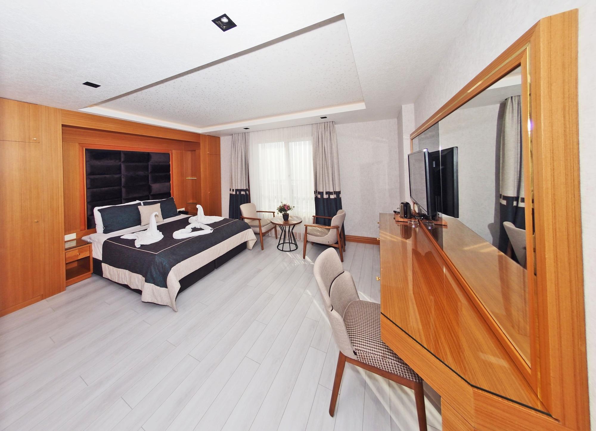 Grand Emir Old Hotel 3*